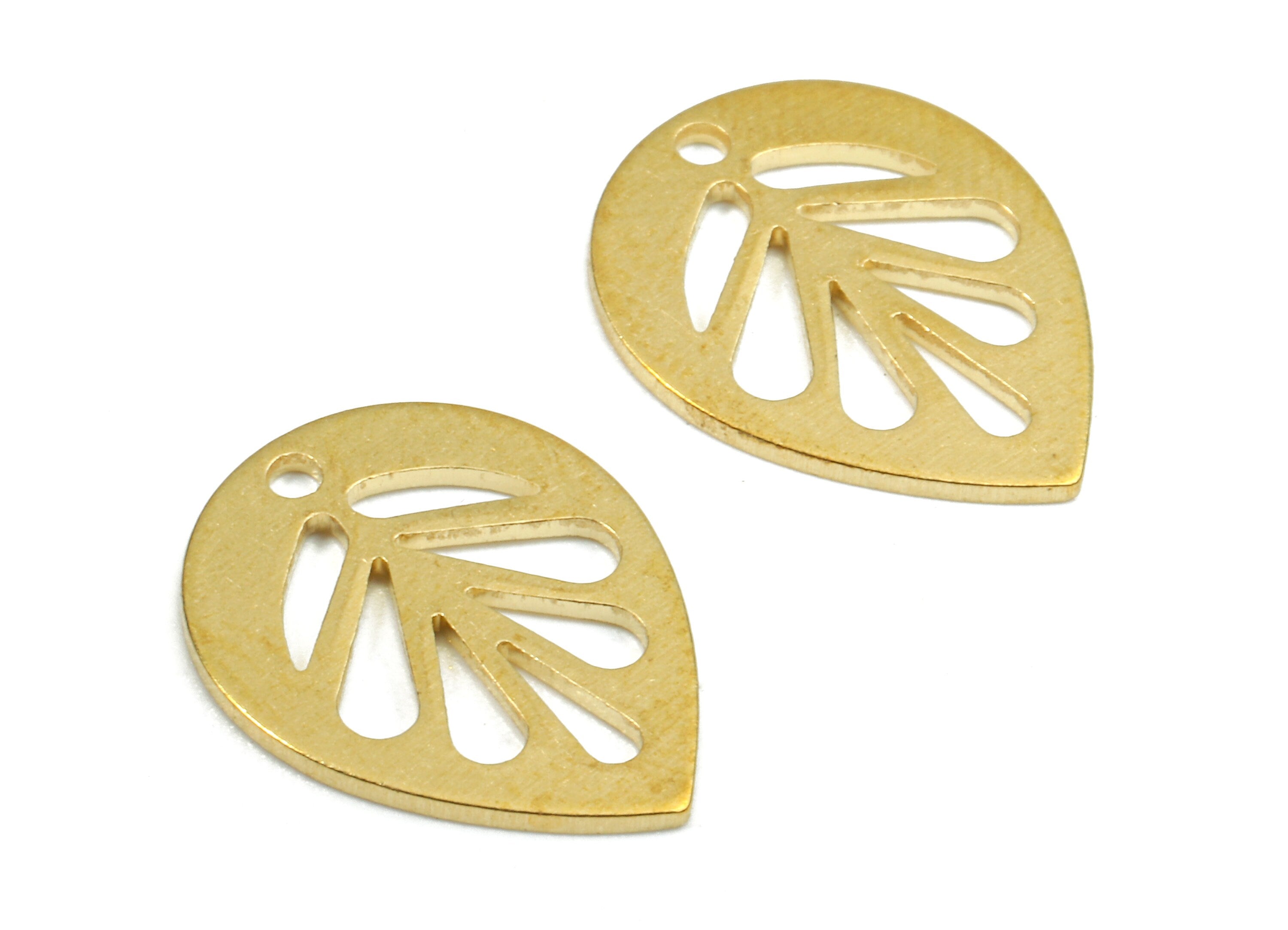 Brass Drop Charms - Raw Brass Leaf Earrings and Pendant - Brass Drop Necklace - Jewelry Supplies - 13.82x10.88x0.84mm - PP2432 - DOMEDBAZAAR