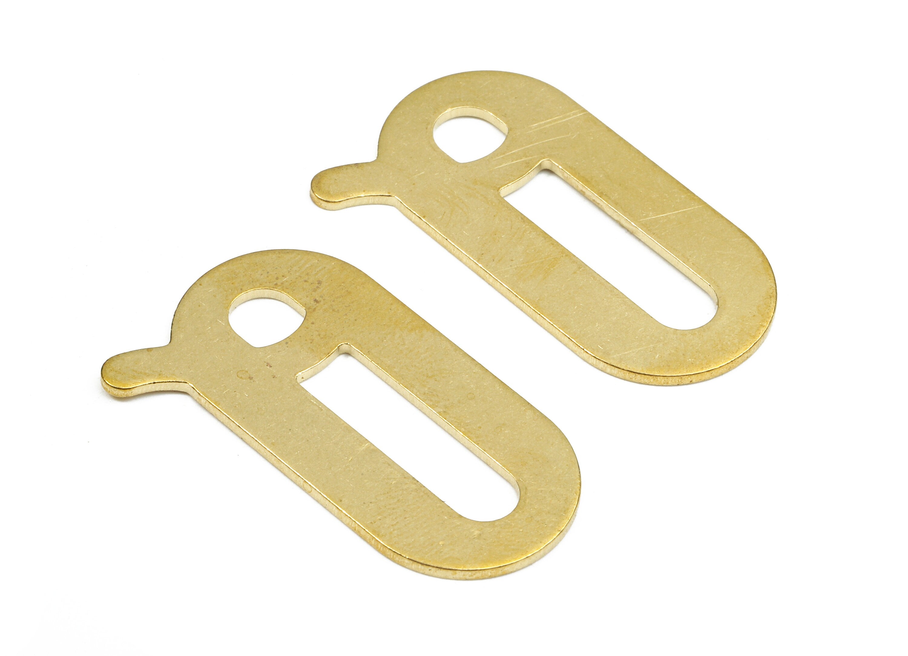 Brass Q Blank - Raw Brass Letter Q Blank - Brass Letter Wallart Decoration - Brass Alphabet Q Blank - 30.59x18.38x1.35mm - PP2745 - DOMEDBAZAAR