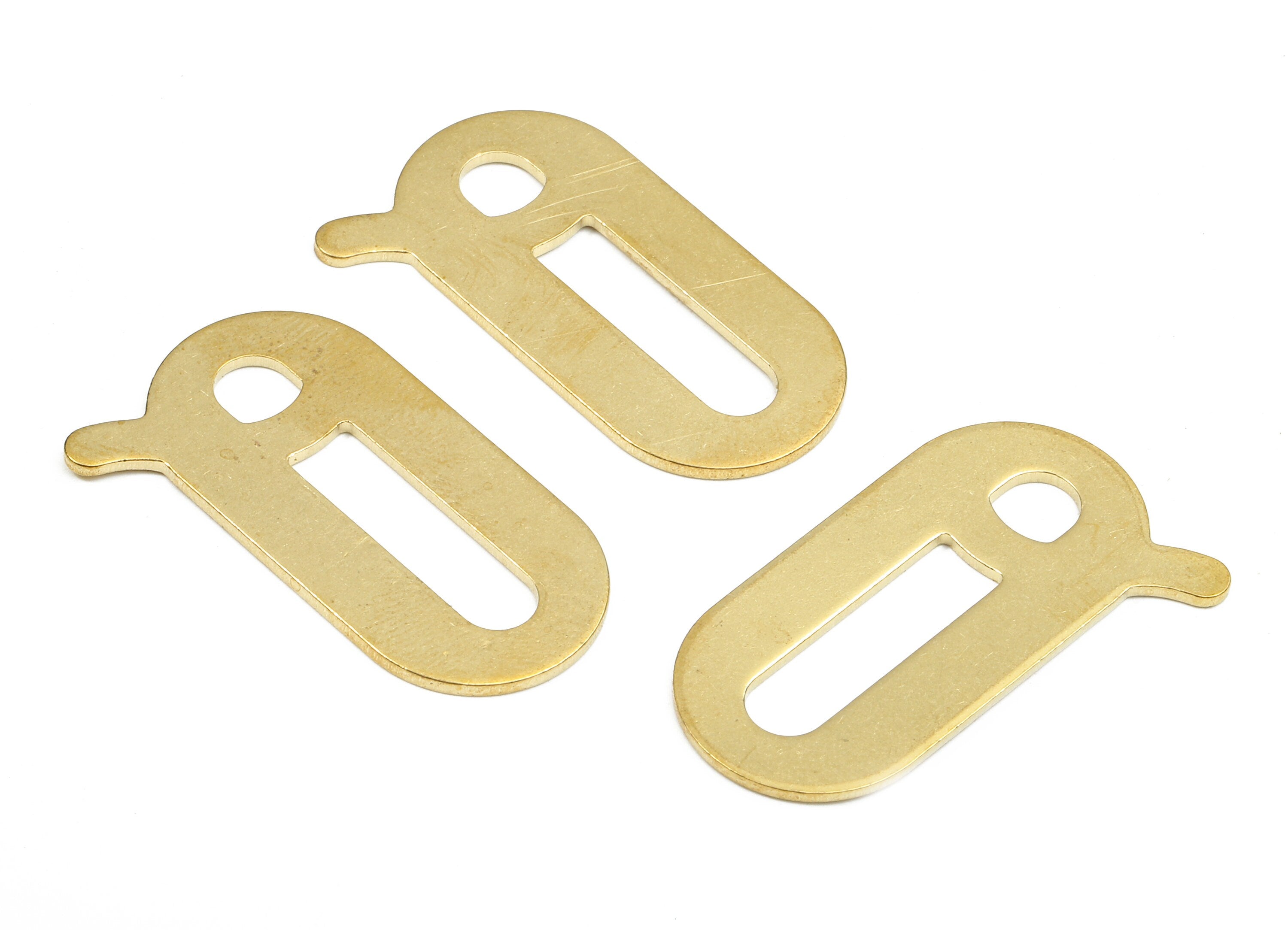 Brass Q Blank - Raw Brass Letter Q Blank - Brass Letter Wallart Decoration - Brass Alphabet Q Blank - 30.59x18.38x1.35mm - PP2745 - DOMEDBAZAAR