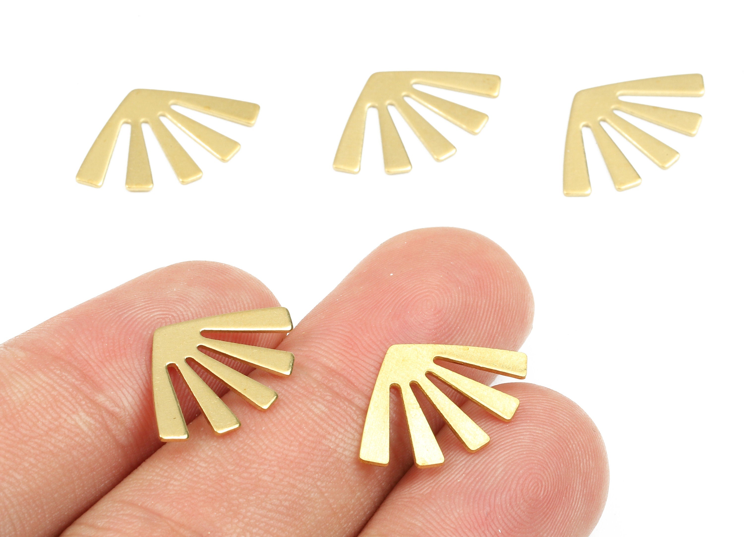 Brass Sun Blank - Raw Brass Sun Blank - Brass Stamping Tag - Brass Blank Findings - Jewelry Supplies - 19.84x12.41x0.59mm - PP2492 - DOMEDBAZAAR