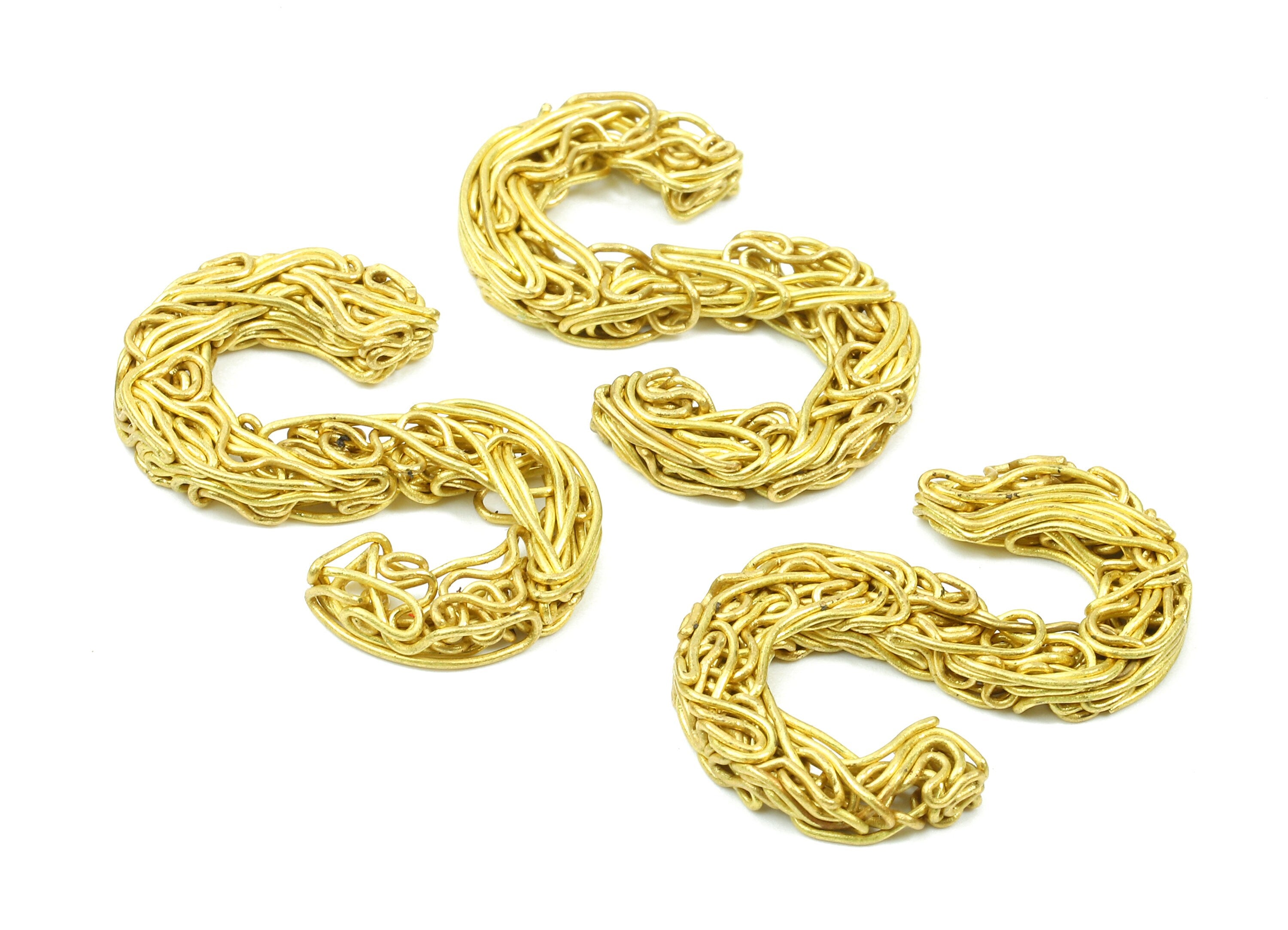 Brass S letter Pendant - Raw Brass Hammered Wire Letter S Alphabets Charms  - Jewelry Supplies - 27.6x17.55x3.08mm - PP2937 - DOMEDBAZAAR