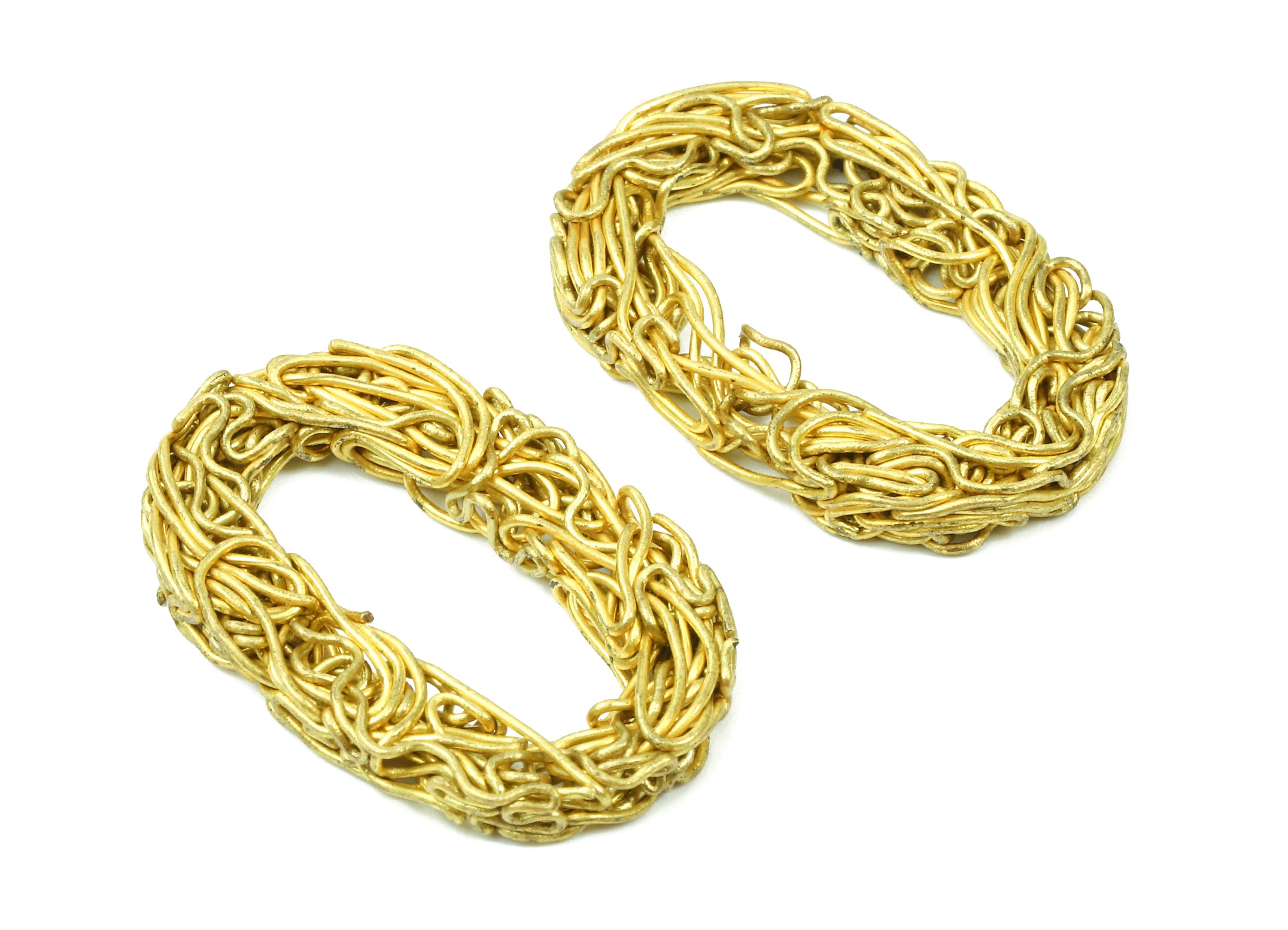 Brass O letter Pendant - Raw Brass Hammered Wire Letter O Alphabets Charms  - Jewelry Supplies - 27.93x18.16x3.33mm - PP2933 - DOMEDBAZAAR