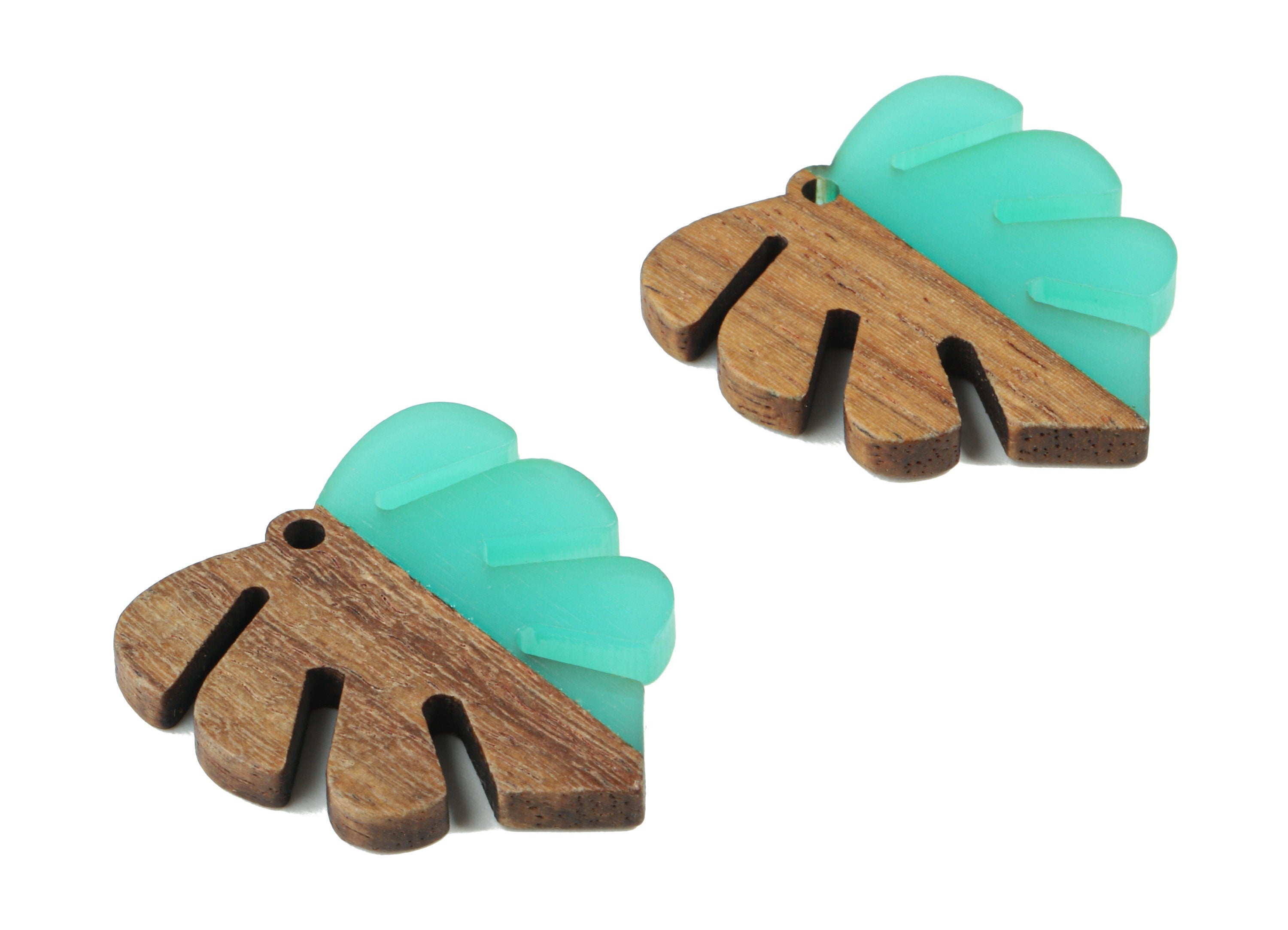 Epoxy Redwood Monstera Charm - Epoxy Resin Wood Leaf Pendant -  Redwood and Resin Necklace - Jewelry Supplies - 30.45x28.25x3.83mm - BB1094J - DOMEDBAZAAR