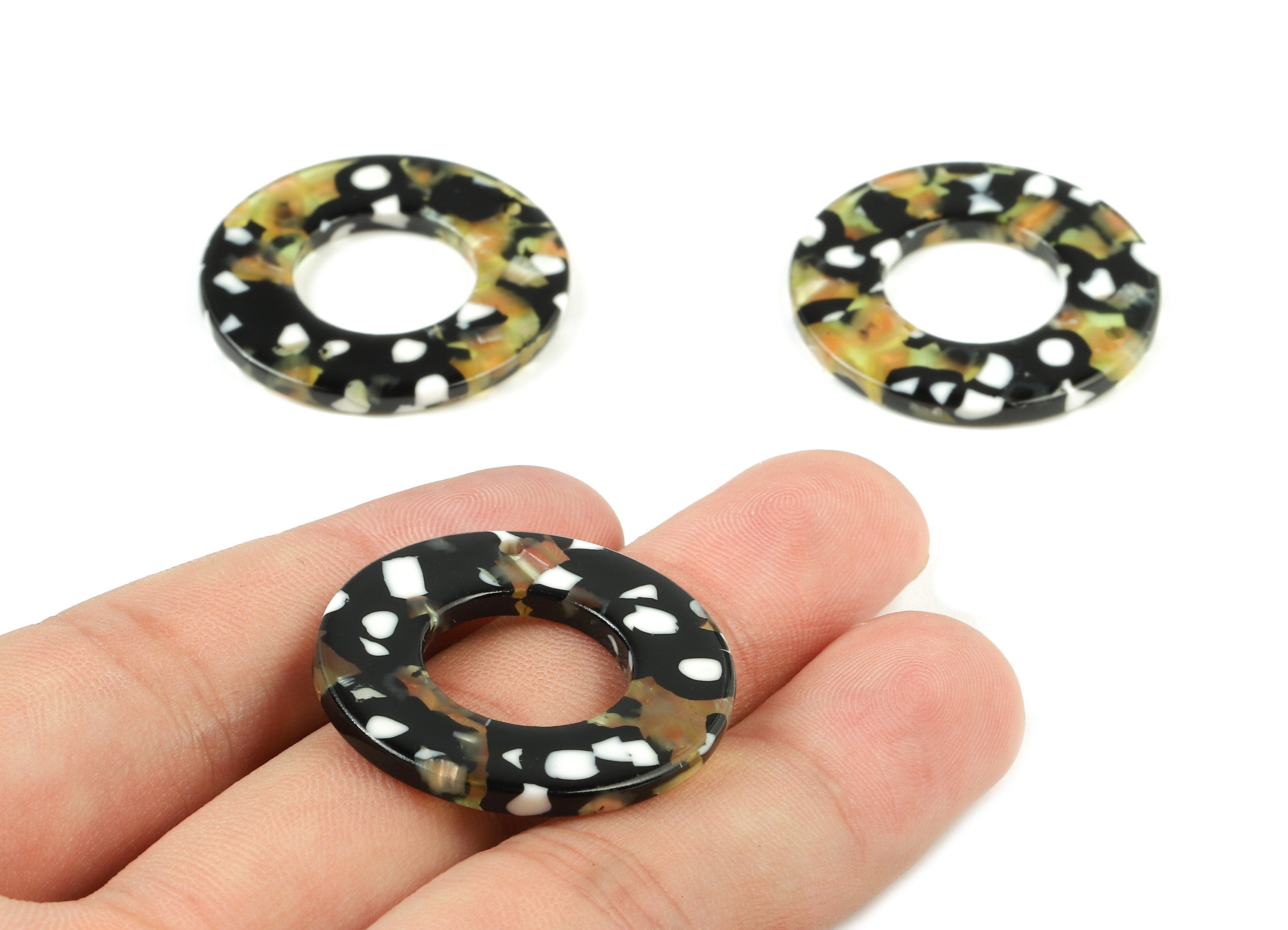 Acetate Circle Charms - Circle Earrings & Pendant - Earring Findings - Color Code: A193 - 30.62x30.62x2.61mm - AC1755-A193 - DOMEDBAZAAR