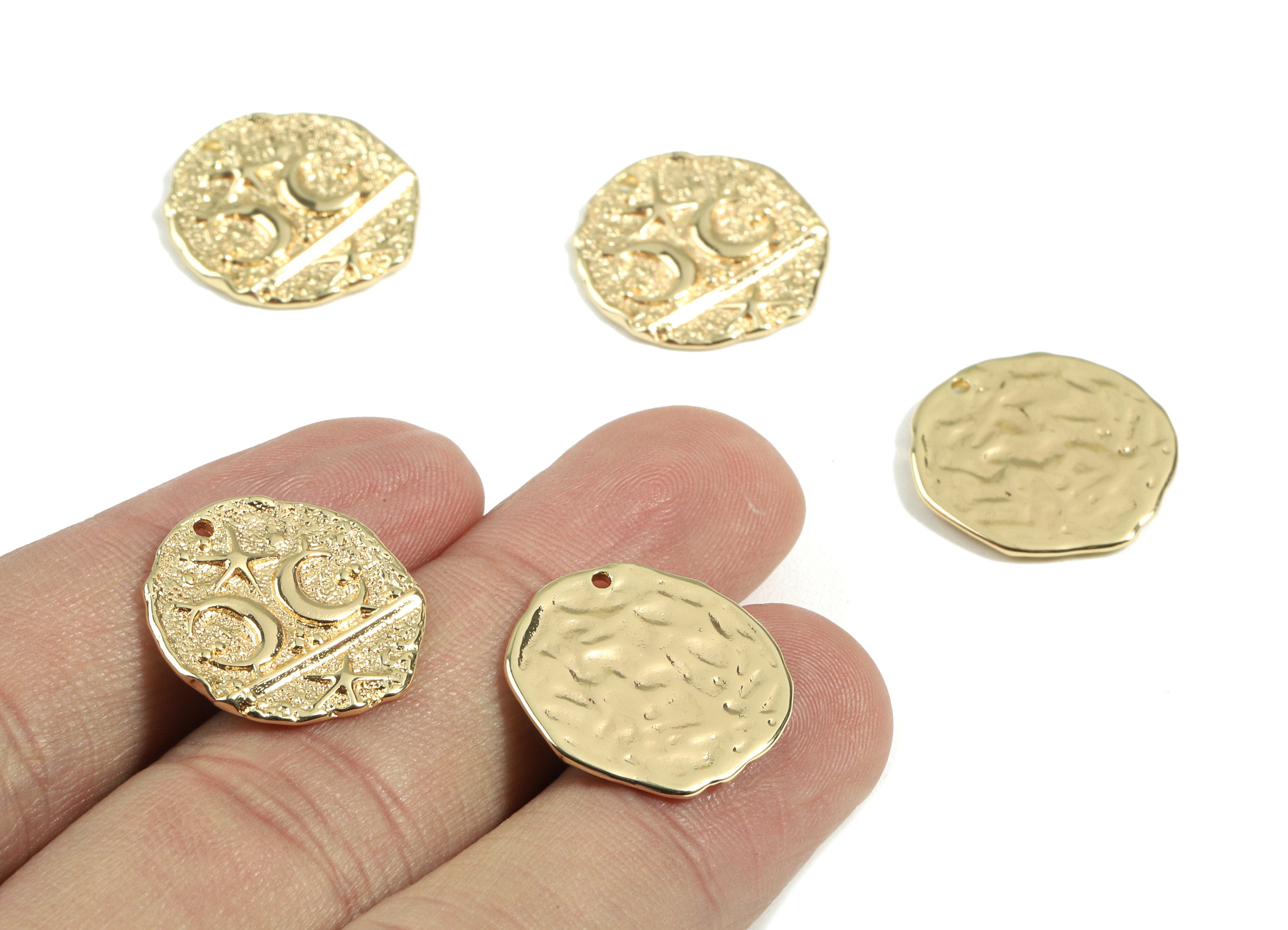 Brass Starfish Earring Charms - Brass Starfish Round Pendant and Necklace - 18K Real Gold Plated Brass - 19.34x18.99x1.39mm - RGP2425 - DOMEDBAZAAR