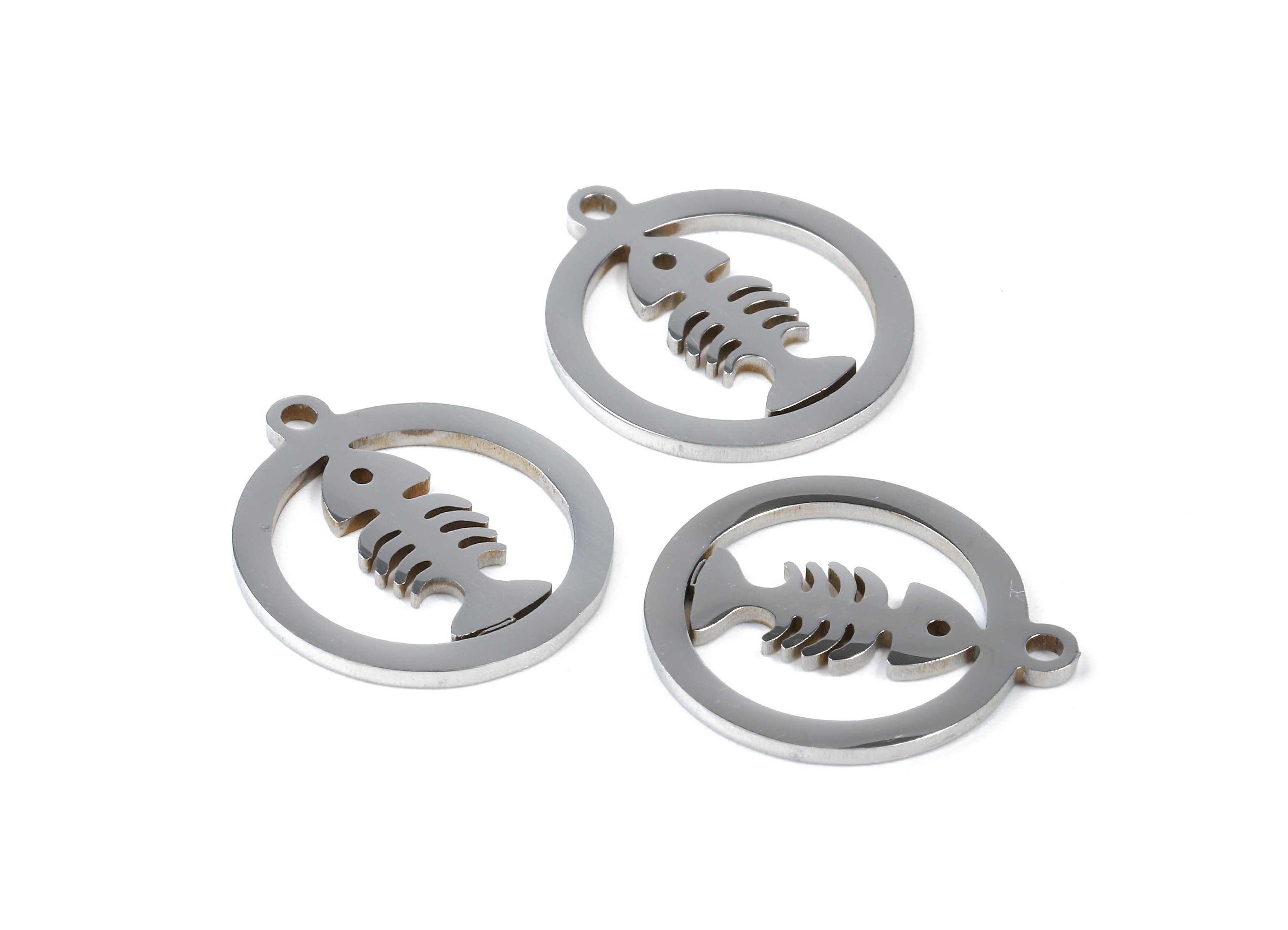 Stainless Steel Fish Charms - Fish in Circle - Circle Earrings and Pendant - Bracelet Pendant - 17.51x15.33x0.95mm - SS1023 - DOMEDBAZAAR