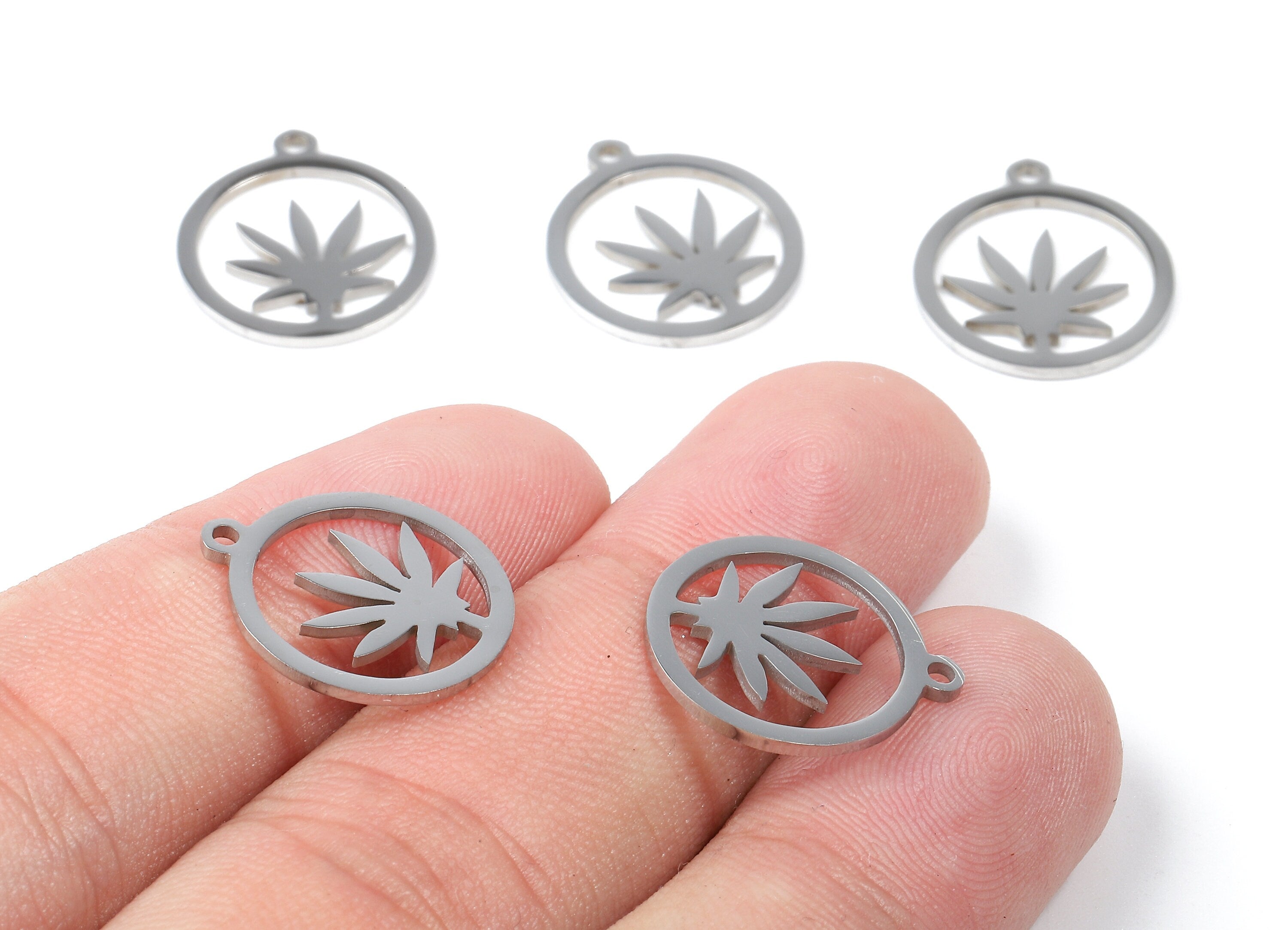 Stainless Steel Flower Charms - Flower in Circle - Circle Earrings and Pendant - Bracelet Pendant - 17.38x15.4x0.96mm - SS1016 - DOMEDBAZAAR