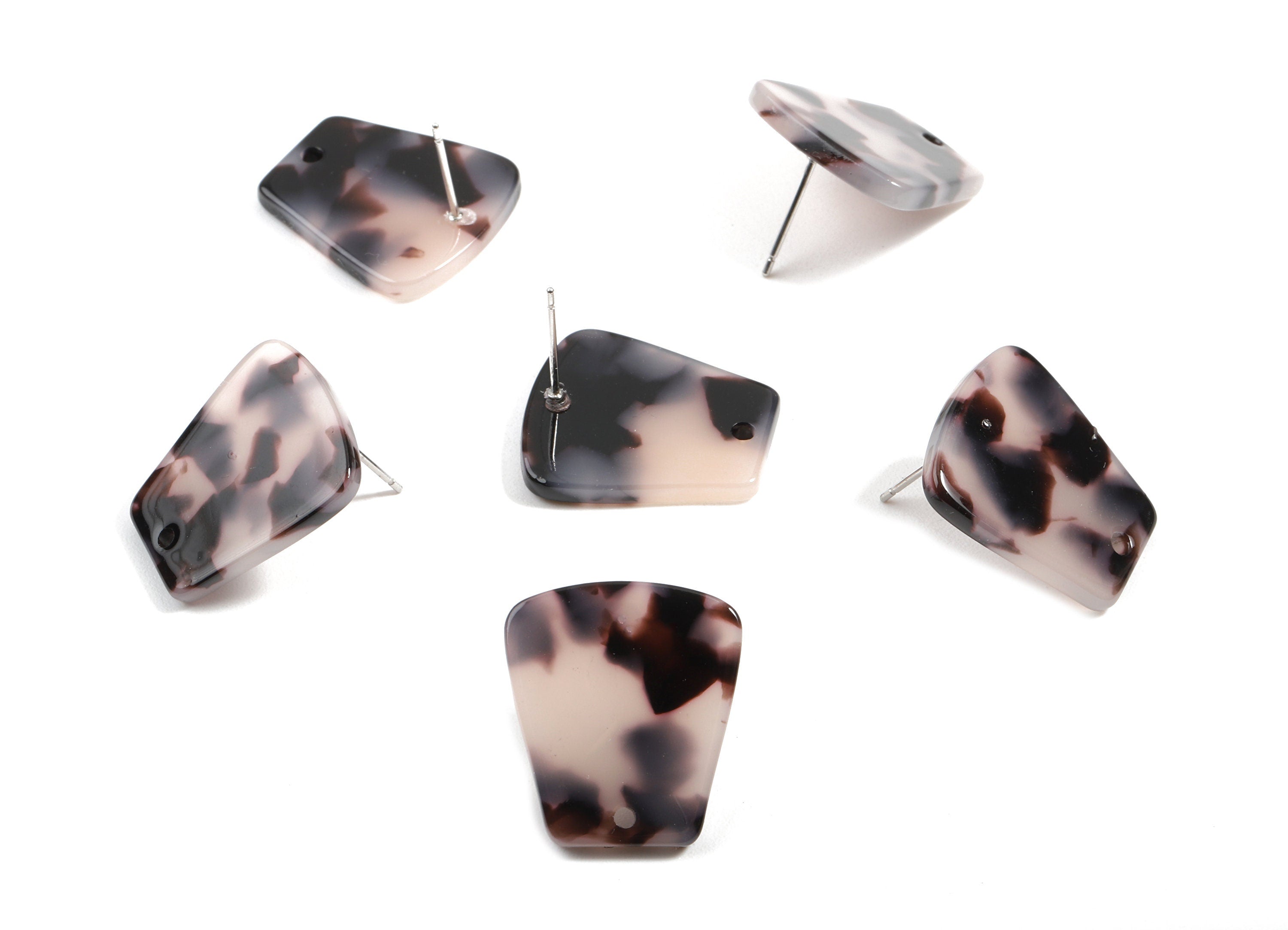Acetate Acrylic Earring Stud - Post Charms - Blonde Tortoise Shell - JewelrySupplies -  Color Code: A06 - 20.9x18.78x2.48mm - AC1591-A06 - DOMEDBAZAAR