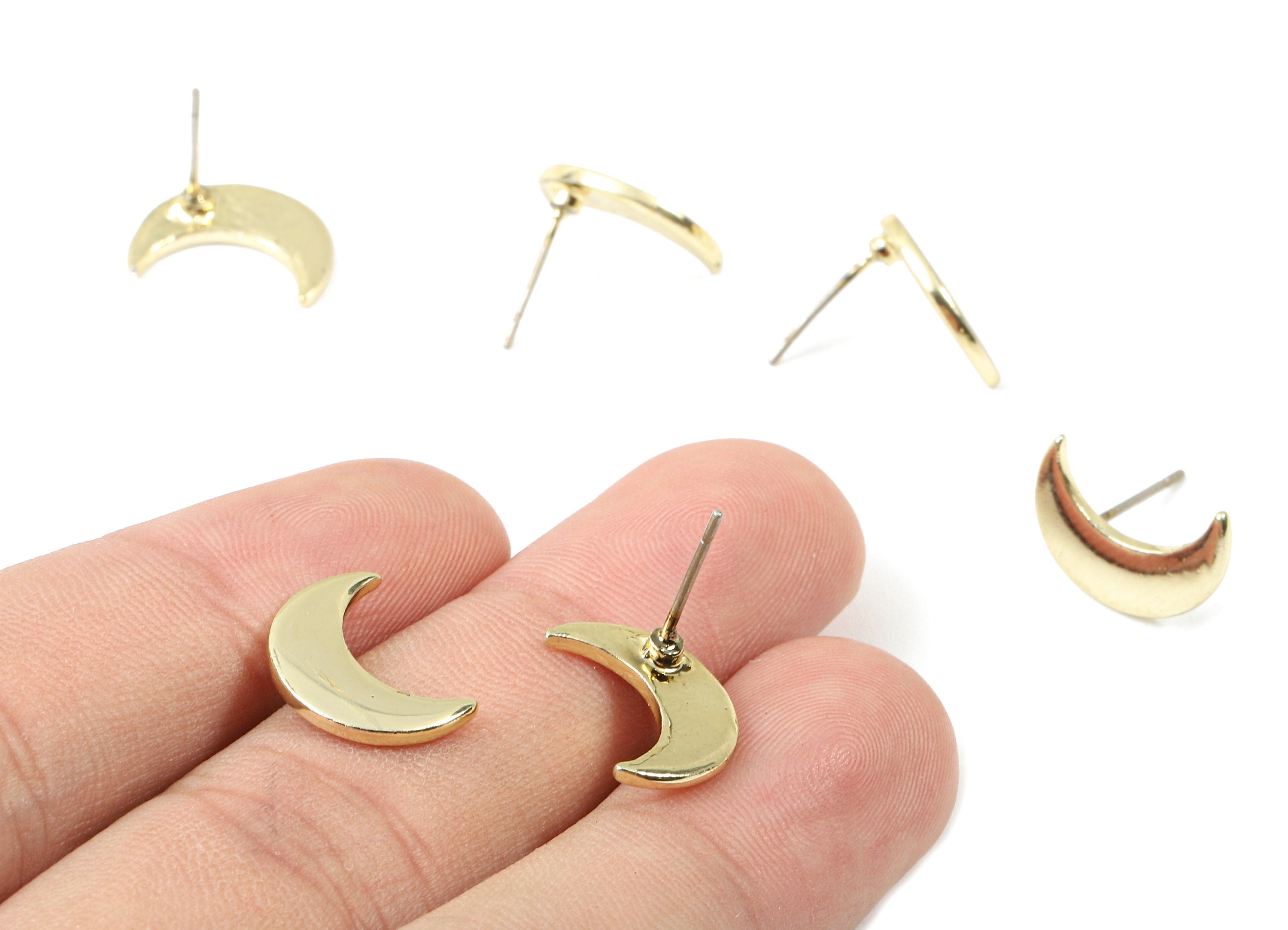 Alloy Crescent Moon Earring Stud - Alloy Moon Earring Post - Alloy Earring Post Findings - Gold Tone Plated - 14.22x10.3x1.74mm - ZZ1581G - DOMEDBAZAAR