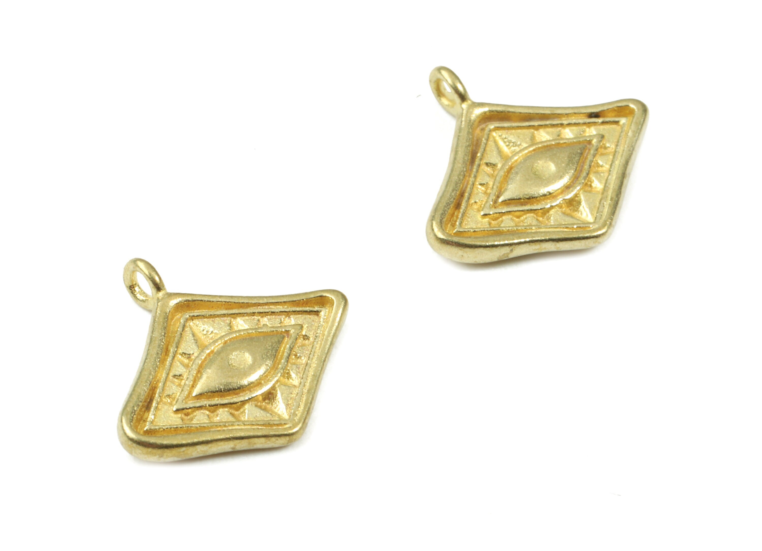Brass Eye Earring Charms - Raw Brass Eye Pendant - Earring Findings - Jewelry Supplies - 15.18x13.81x2.18mm - PP3088 - DOMEDBAZAAR