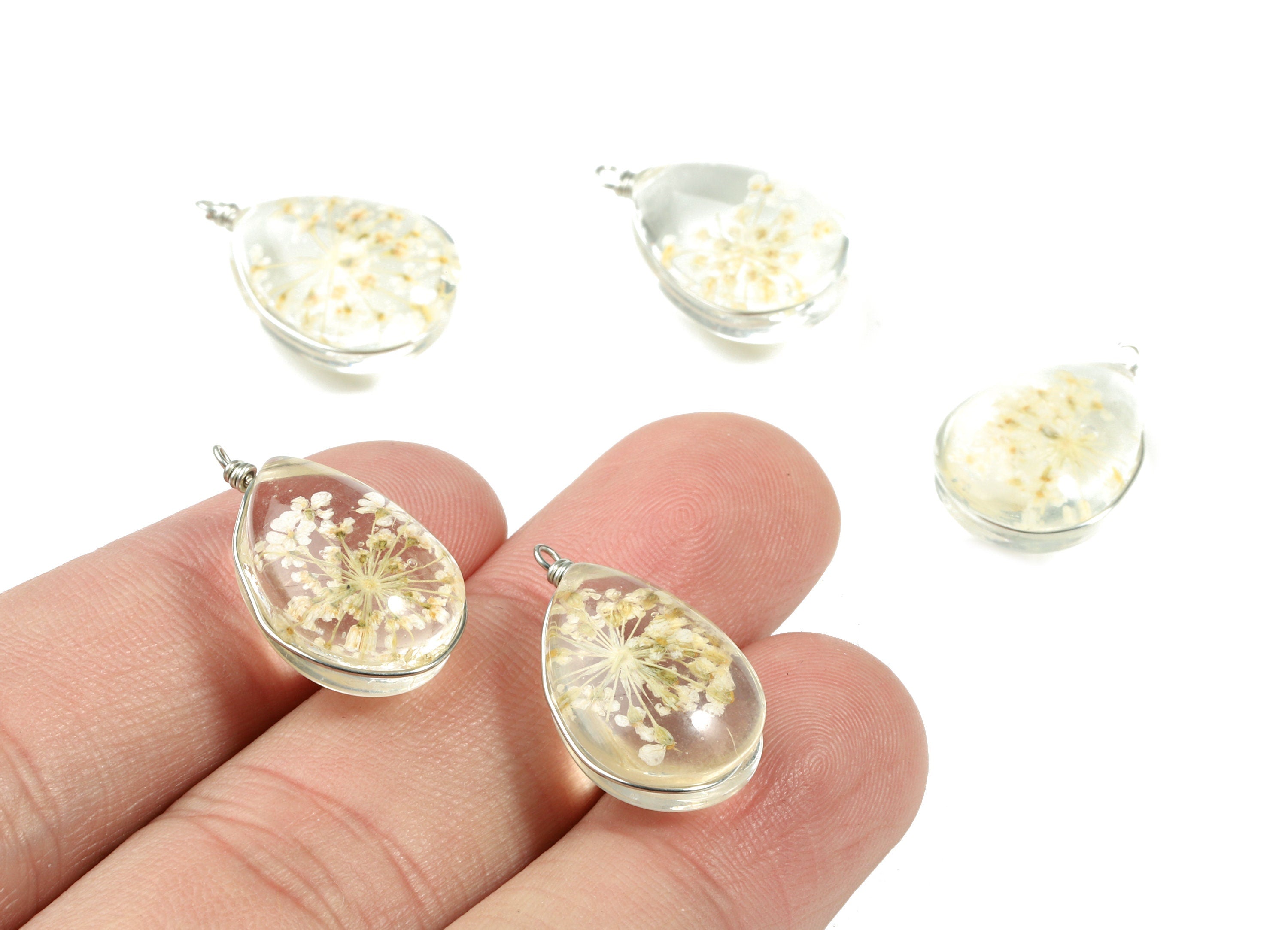 Real Flower Pendant - Pressed White Flower in Drop Glass - Handmade Pressed Natural Flower Jewelry - 21.9x12.91x9.39mm - GS1036A - DOMEDBAZAAR