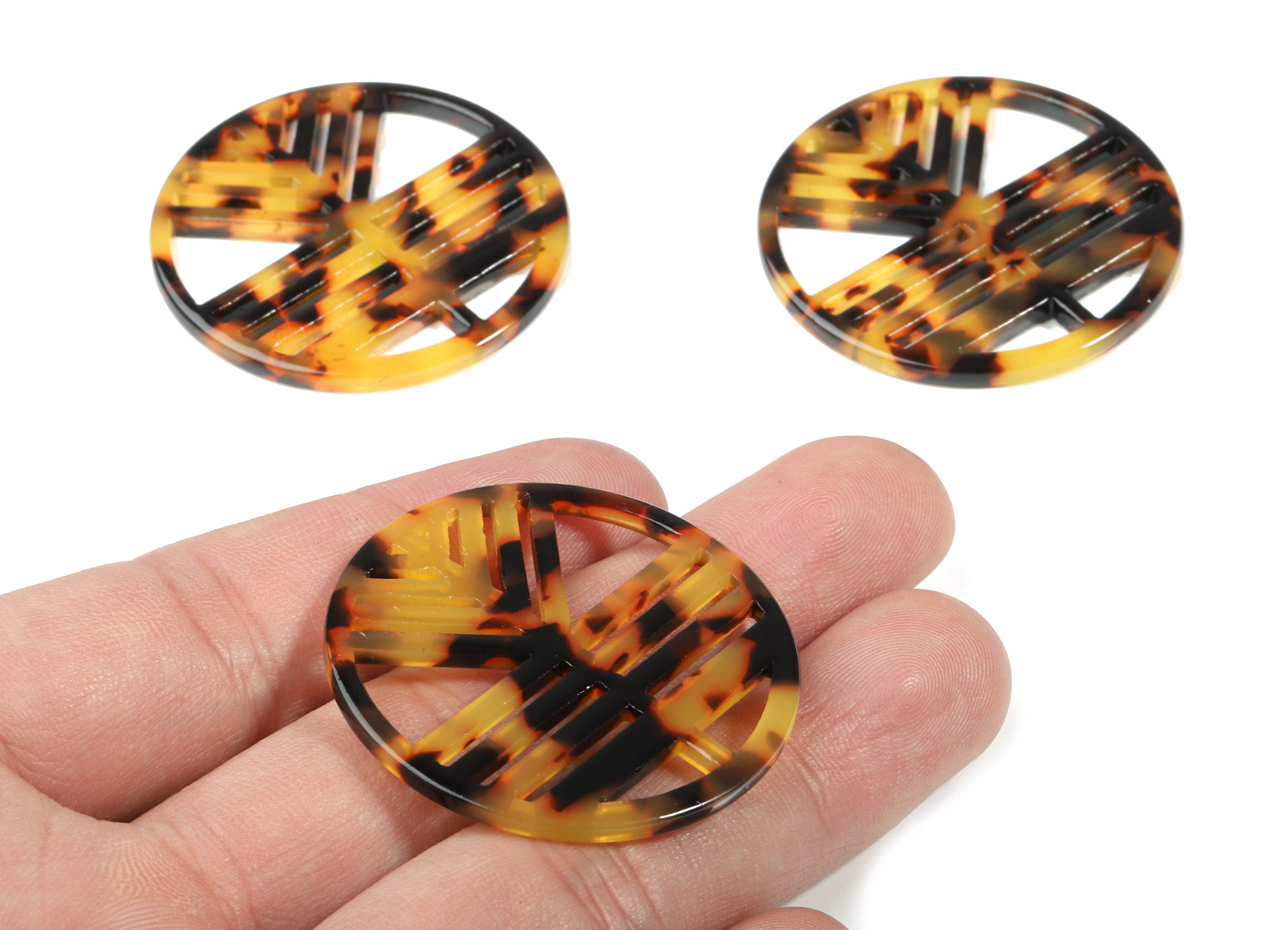 Acetate Geometric Charms - Round Pendant - Tortoise Shell - Jewelry Making Supplies - Color Code: A01- 39.42x39.42x2.6mm - AC1820-A01 - DOMEDBAZAAR