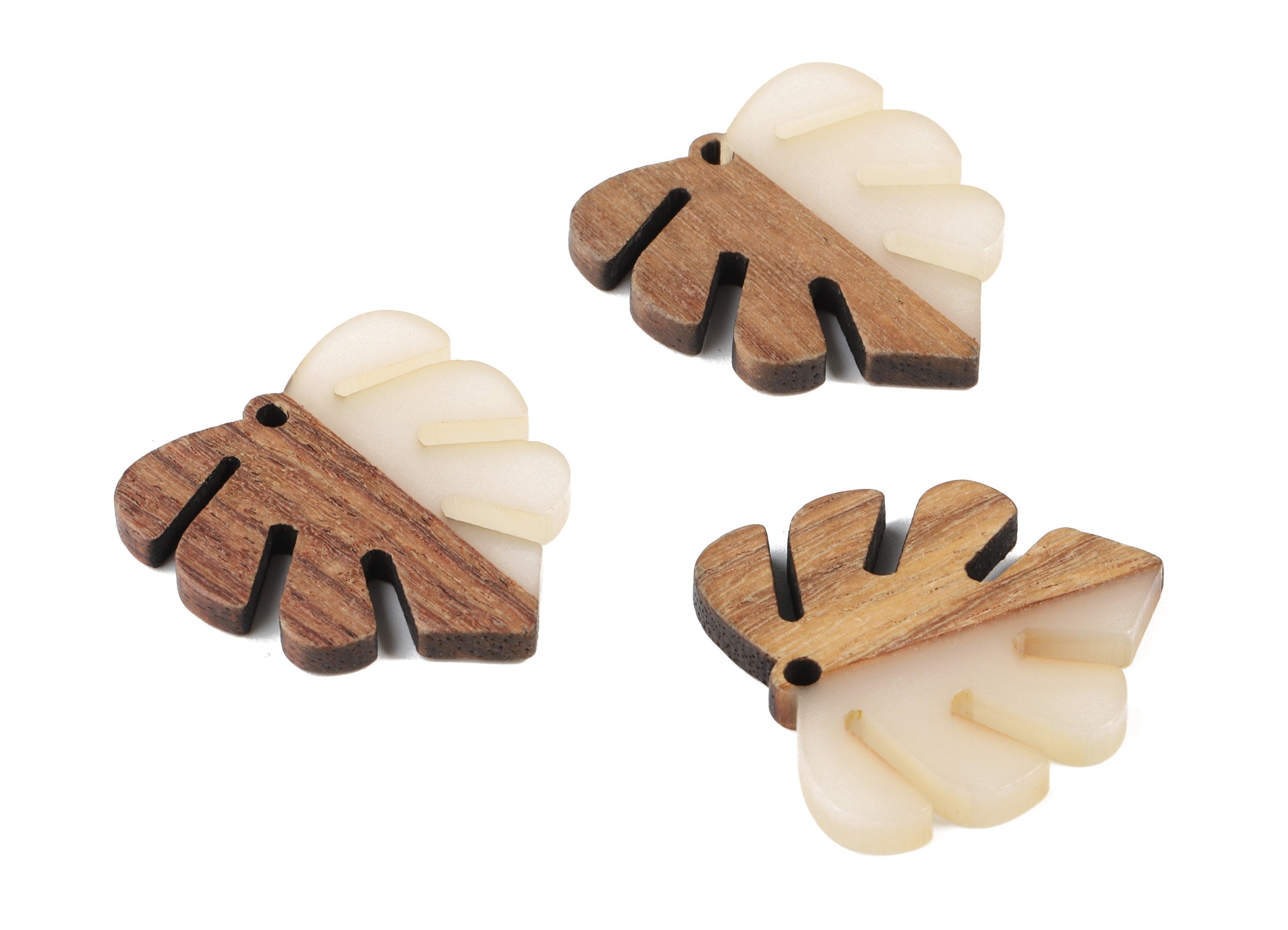 Epoxy Redwood Monstera Charm - Epoxy Resin Wood Leaf Pendant -  Redwood and Resin Necklace - Jewelry Supplies - 30.45x28.25x3.83mm - BB1094G - DOMEDBAZAAR