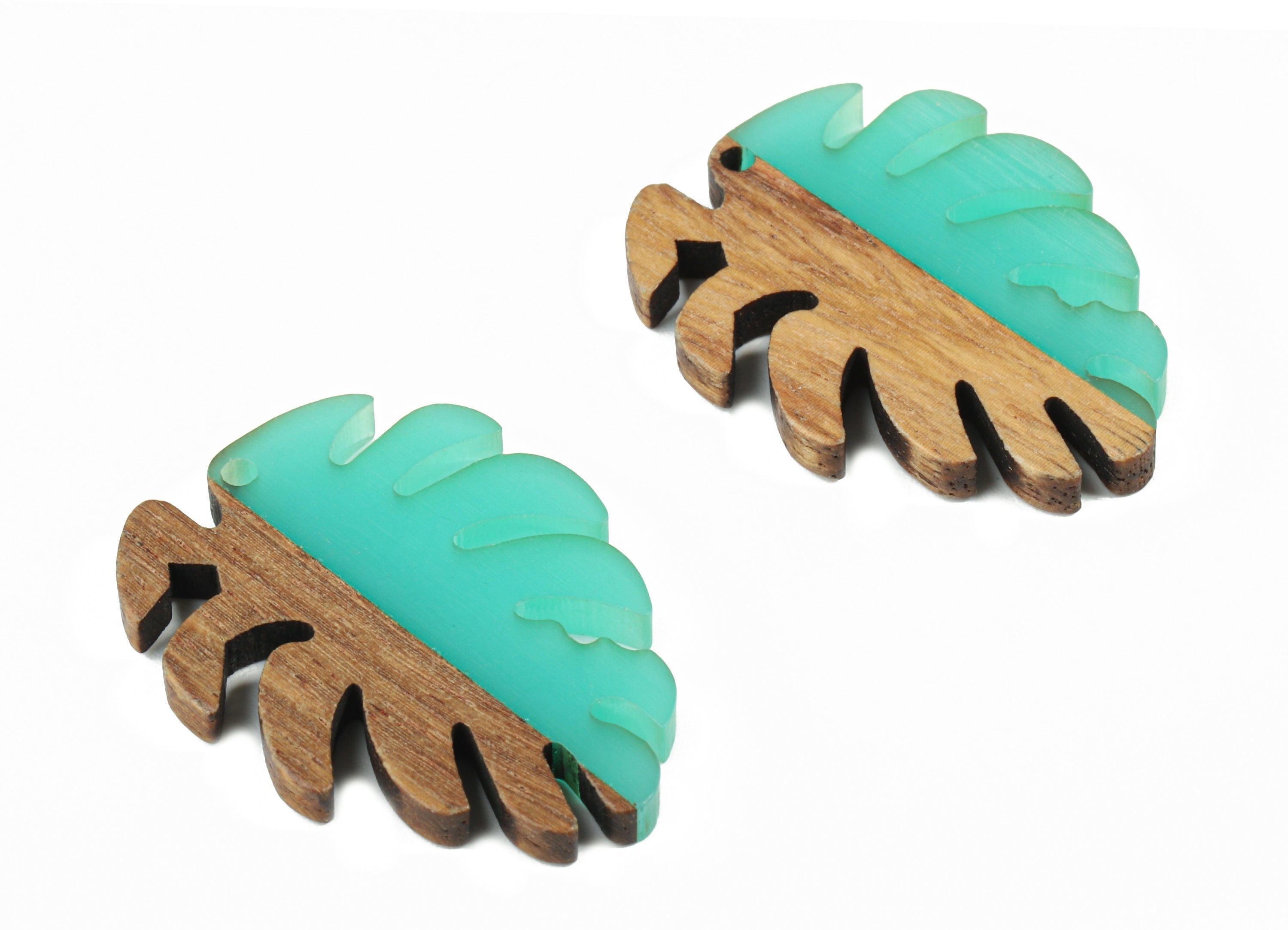 Epoxy Redwood Monstera Charm - Epoxy Resin Wood Leaf Pendant -  Redwood and Resin Necklace - Jewelry Supplies - 38.26x29.06x3.67mm - BB1095E - DOMEDBAZAAR