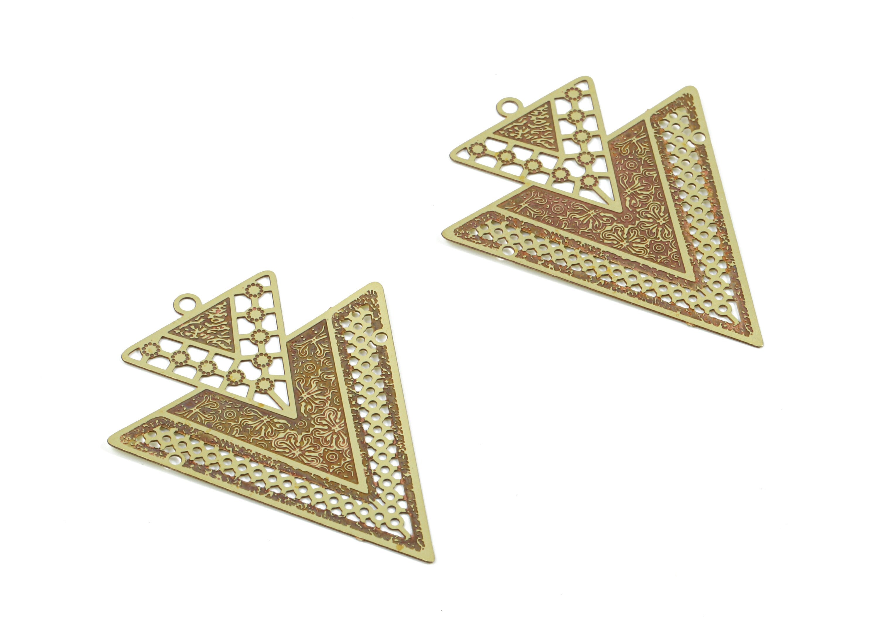 Raw Brass Triangle Shaped Earring and Necklace Charms - Necklace Findings - Jewelry Supplies - 40.1x32.2x0.3mm - JJB3335 - DOMEDBAZAAR