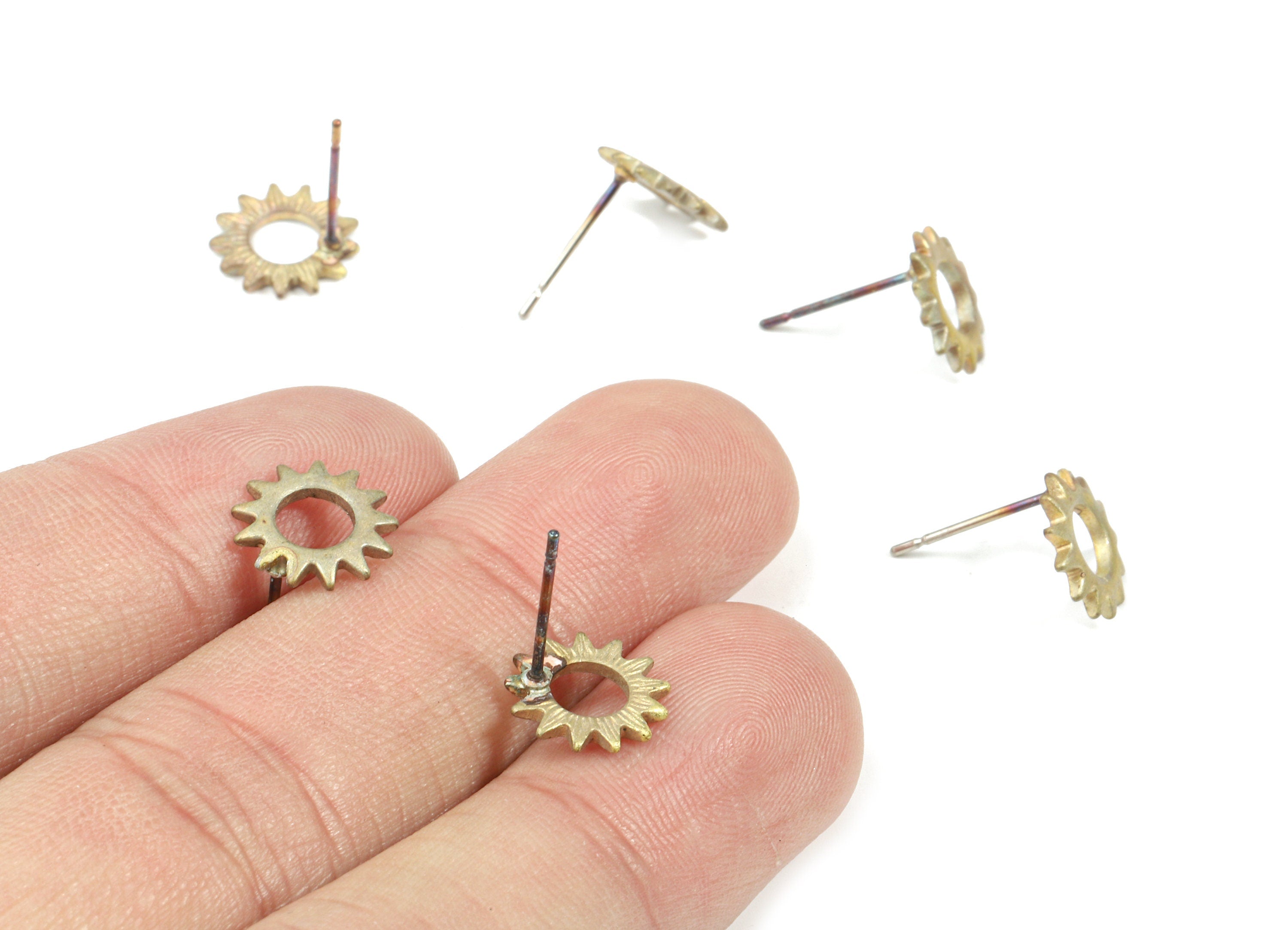 Brass Sun Earring Stud With Loop - Raw Brass Sun Earring Post - Surgical Stud - Earring Post - Jewelry Supplies - 10.2x10.2x1.29mm - PP3260 - DOMEDBAZAAR