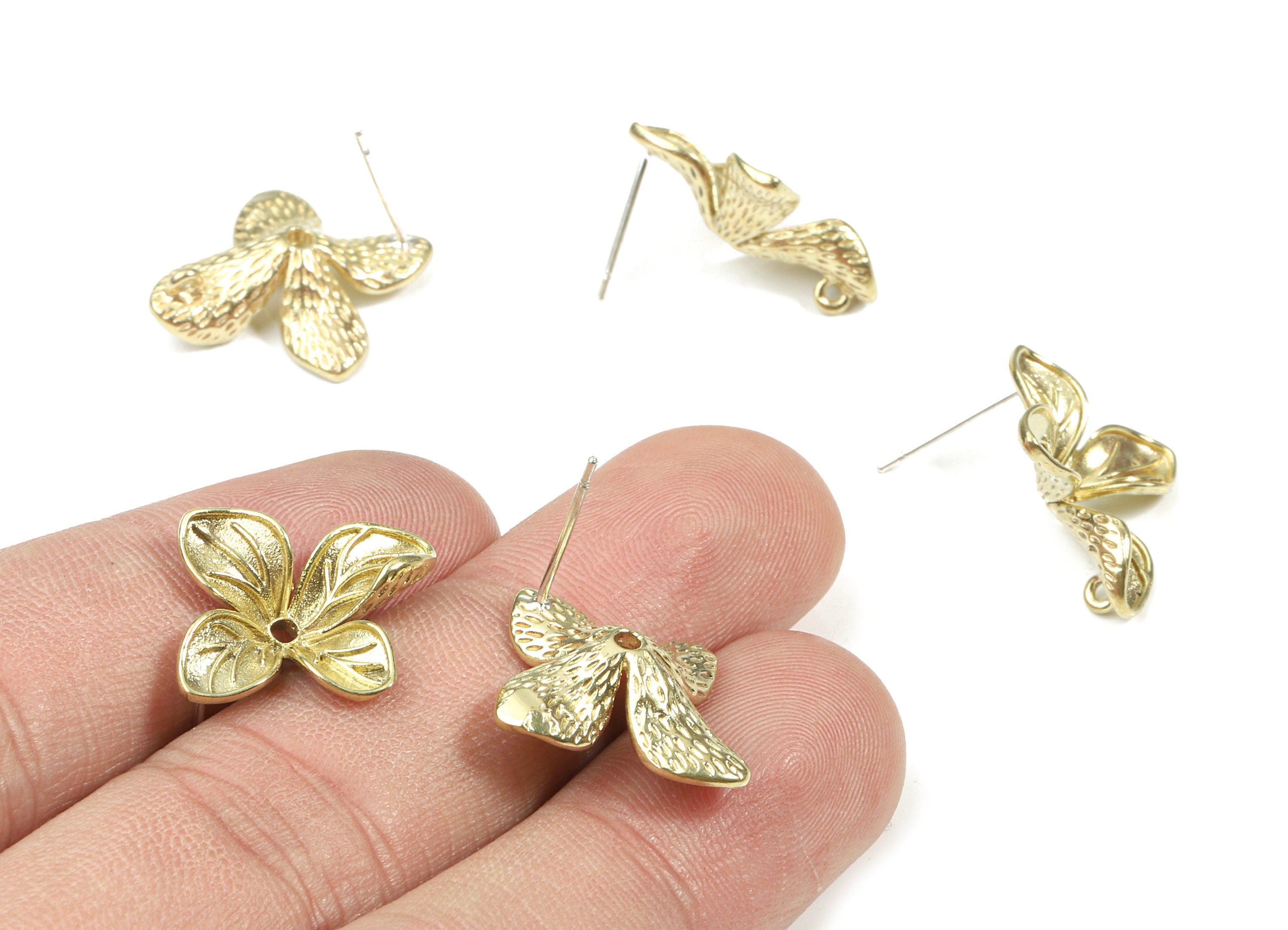 Brass Flower Earring Stud With Loop - Raw Brass Flower Earring Post - 325 Real Silver Stud - Jewelry Supplies - 10.01x14.25x1.18mm - PP3247 - DOMEDBAZAAR