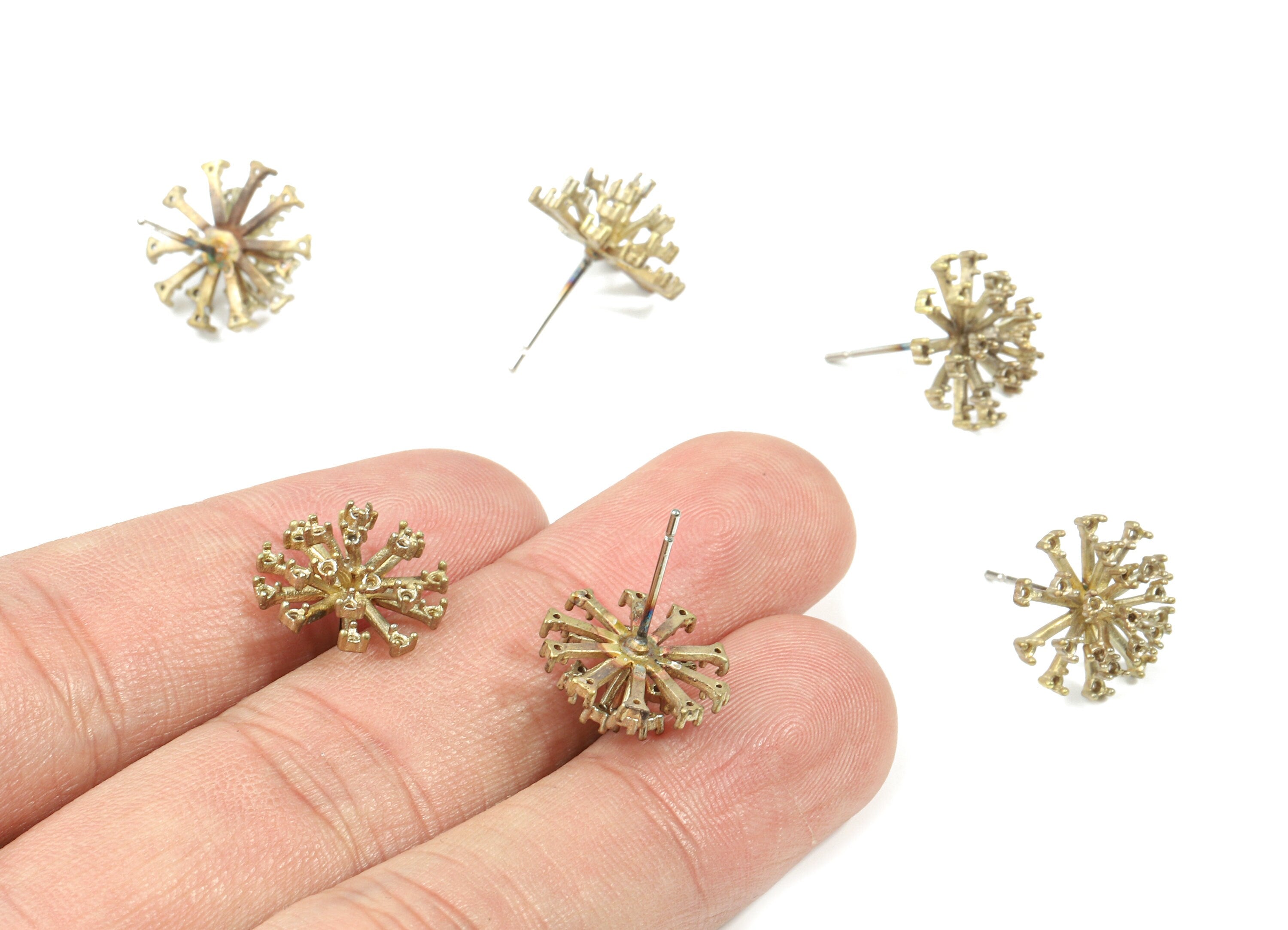 Brass Spike Earring Stud - Raw Brass Spike Earring Post - Surgical Steel - Earring Post - Jewelry Supplies - 13.94x8.22x1.46mm - PP3258 - DOMEDBAZAAR