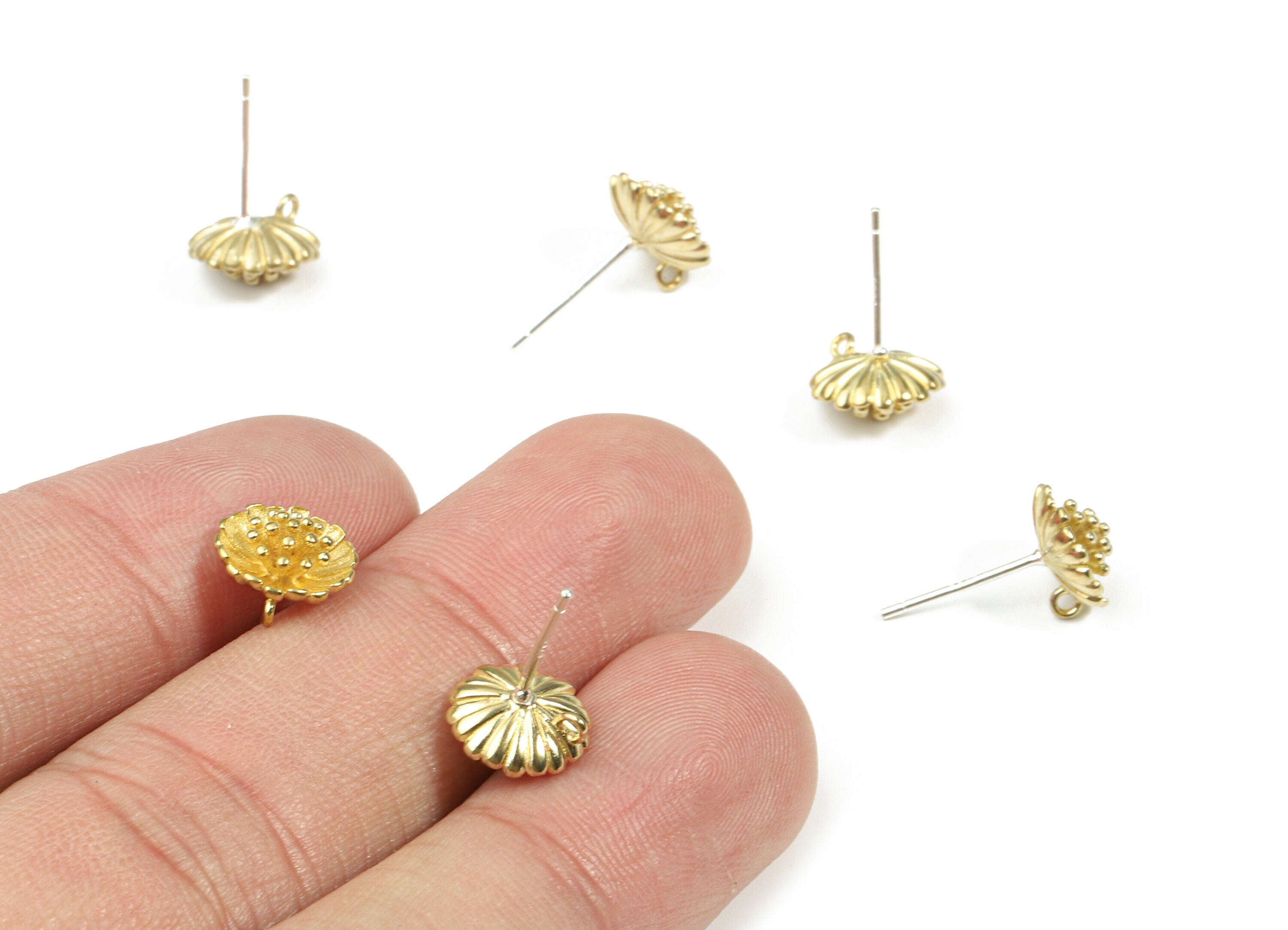 Brass Flower Earring Stud With Loop - Raw Brass Water Lily Earring Post - 325 Real Silver Stud - Jewelry Supplies - 9.1x9.1x4.73mm - PP3238 - DOMEDBAZAAR