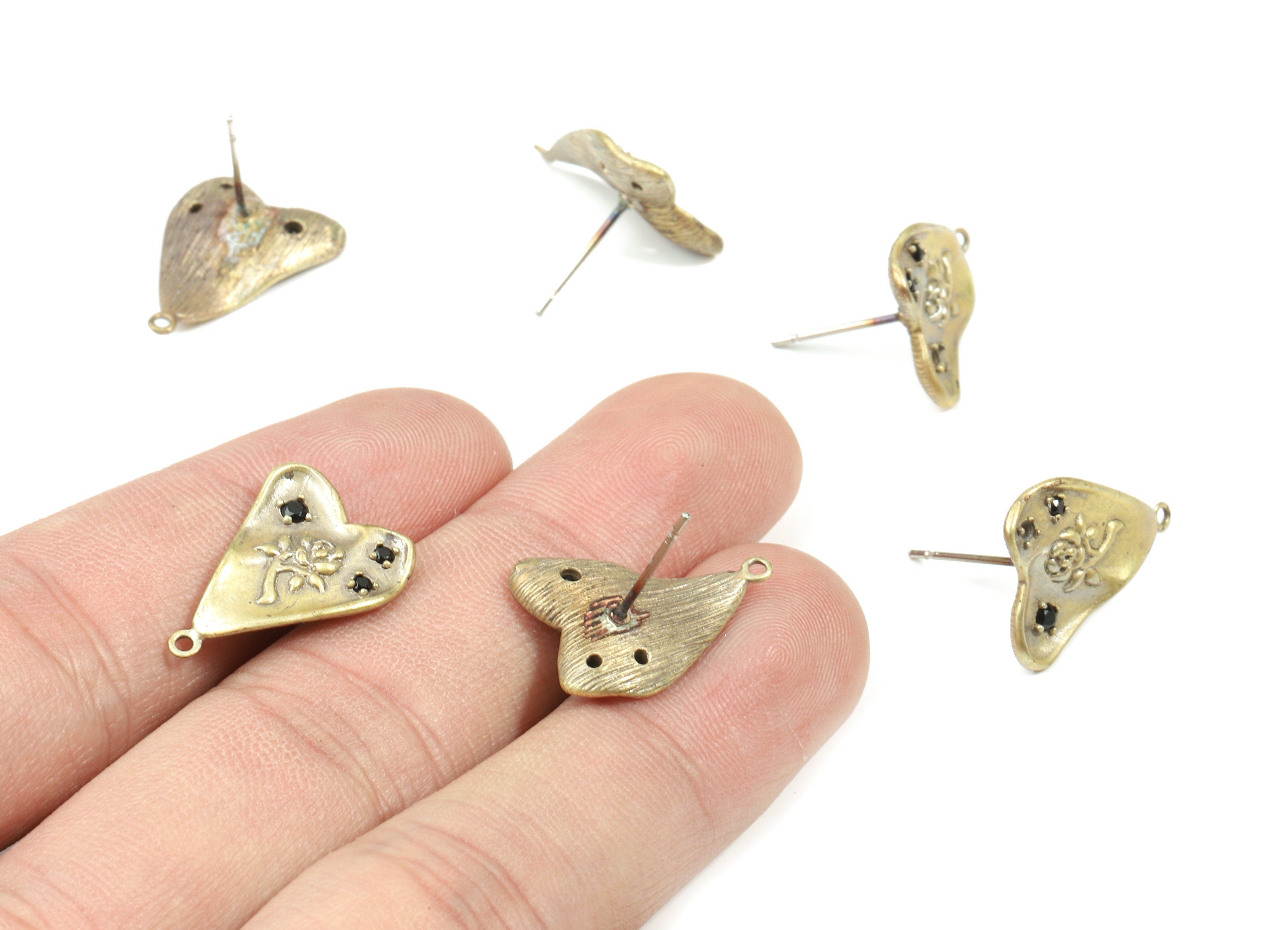 Brass Heart Earring Stud With Loop - Raw Brass Rose Heart Earring Post With Zircon - Surgical Stud - 19.26x14.61x1.55mm - PP3262 - DOMEDBAZAAR