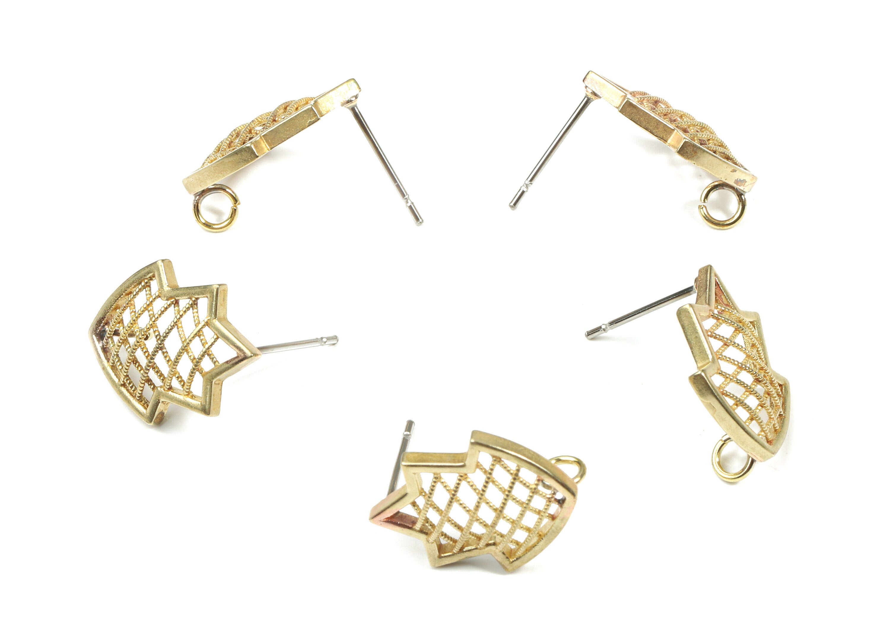 Brass Flower Earring Stud With Loop - Raw Brass Flower Earring Post - Surgical Stud - Jewelry Supplies - 16.23x13.12x1.16mm - PP3321 - DOMEDBAZAAR