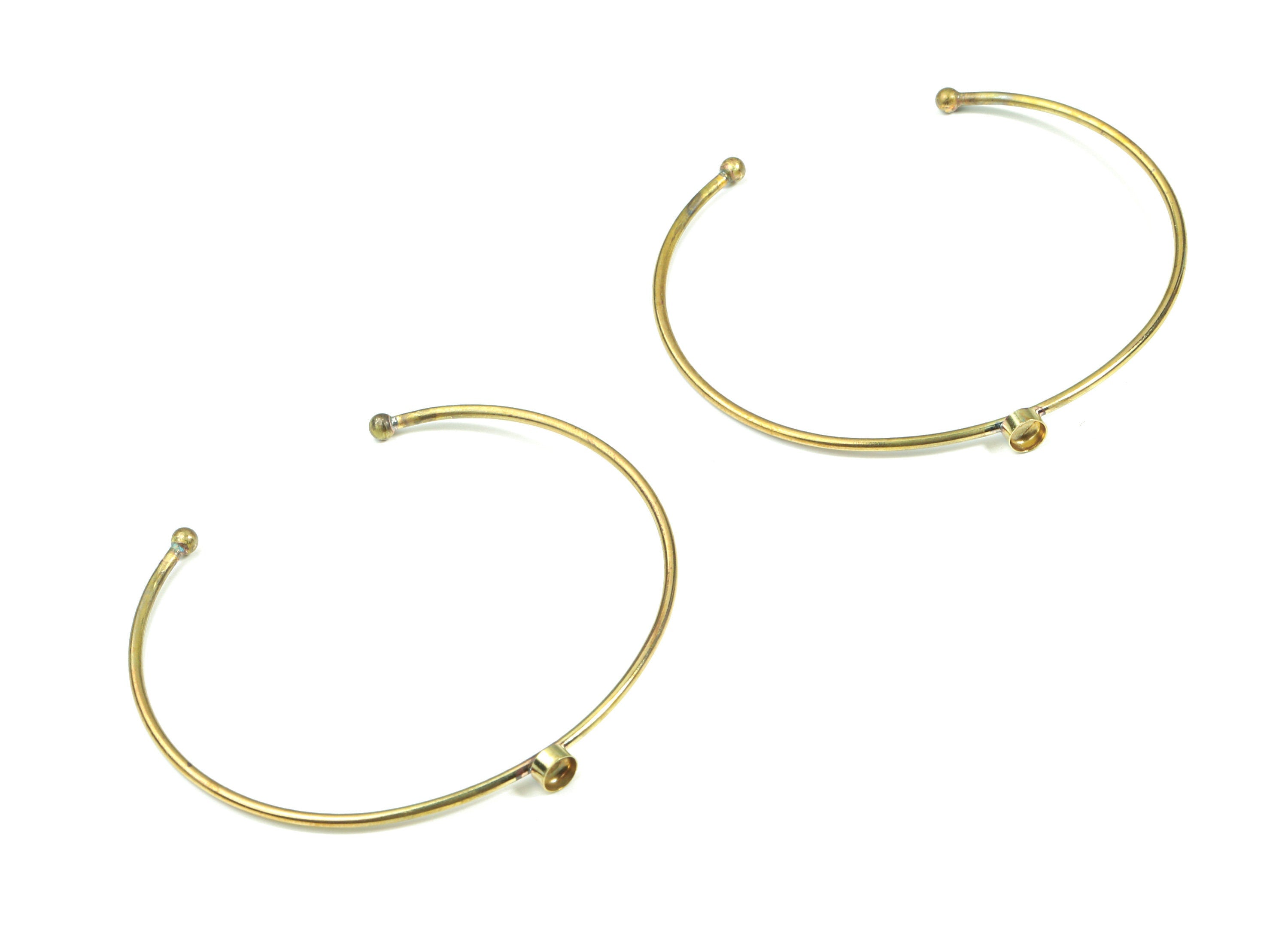 Brass Wire Bangle - Raw Brass Bracelet - Brass Bracelet For #50 Natural Bead  - Jewelry Supplies - Pad: 4mm - 58.24x4.49x3.85mm - PP3325-2 - DOMEDBAZAAR