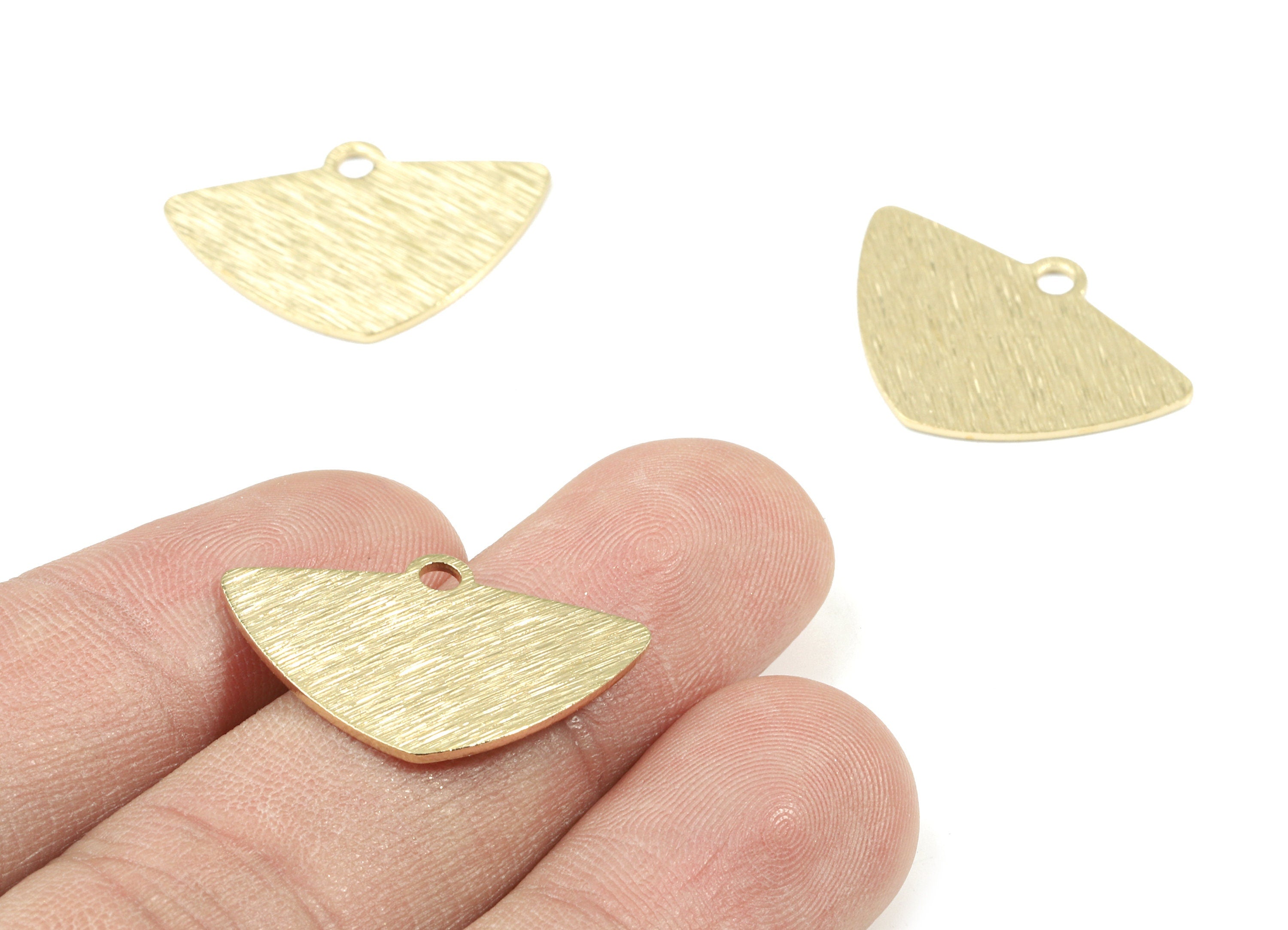 Brass Textured Triangle Earring Charms - Raw Brass Oval Triangle Pendant - Earring Findings - Jewelry Supplies - 24.98x17.04x0.8mm - PP3478 - DOMEDBAZAAR