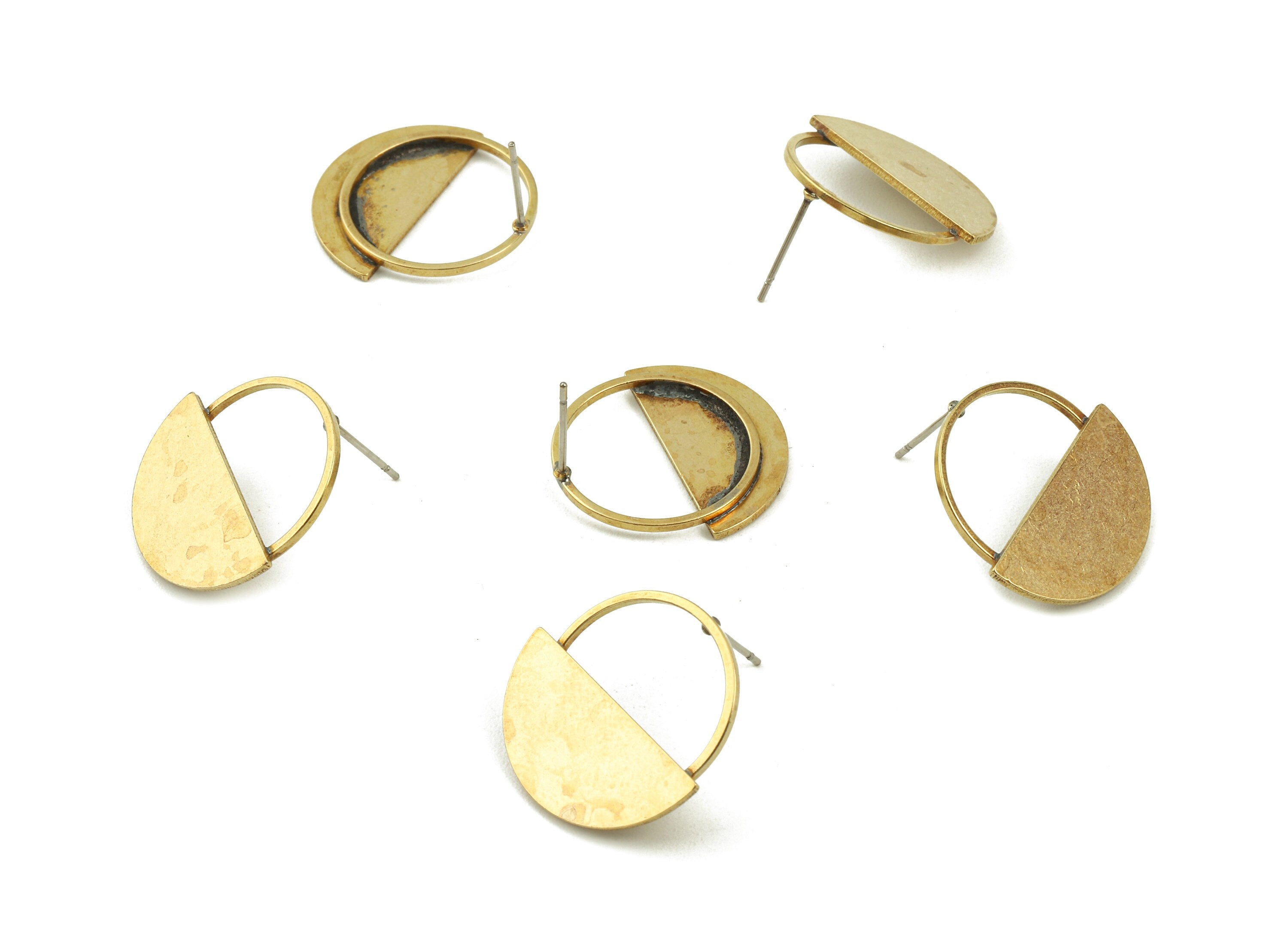 Brass Semicircle Earring Post - Raw Brass Half Moon Earring Stud - Earring Post - Jewelry Supplies - 22.15x22x2.15mm - PP3045 - DOMEDBAZAAR