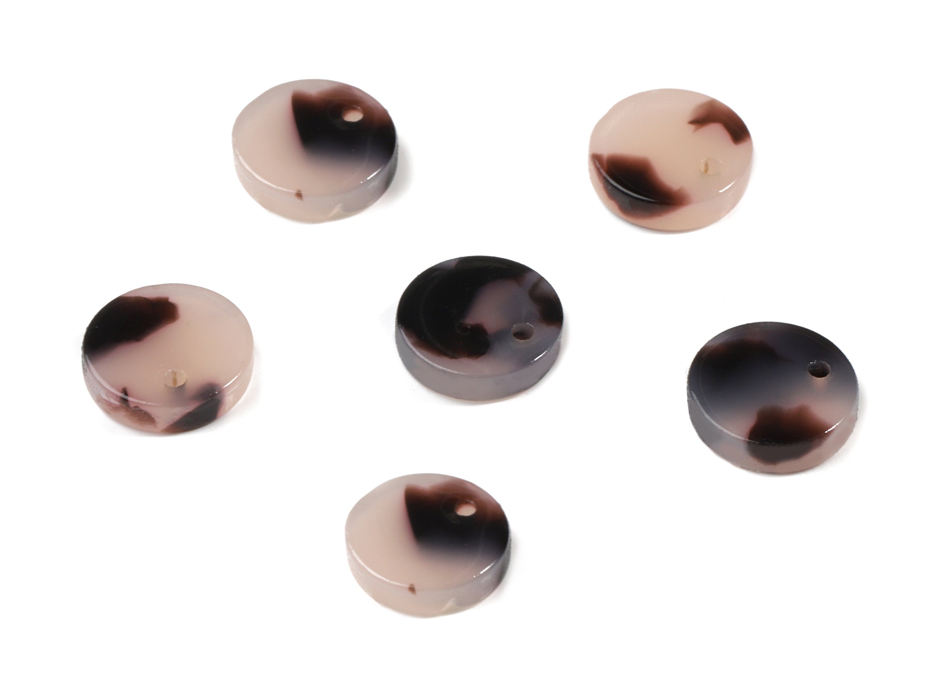 Acetate Round Earring Charms - Blonde Tortoise Shell Earrings - Circle  Pendant - Color Code: A06 - 9.19x9.19x2.7mm - AC1151-A06 - DOMEDBAZAAR