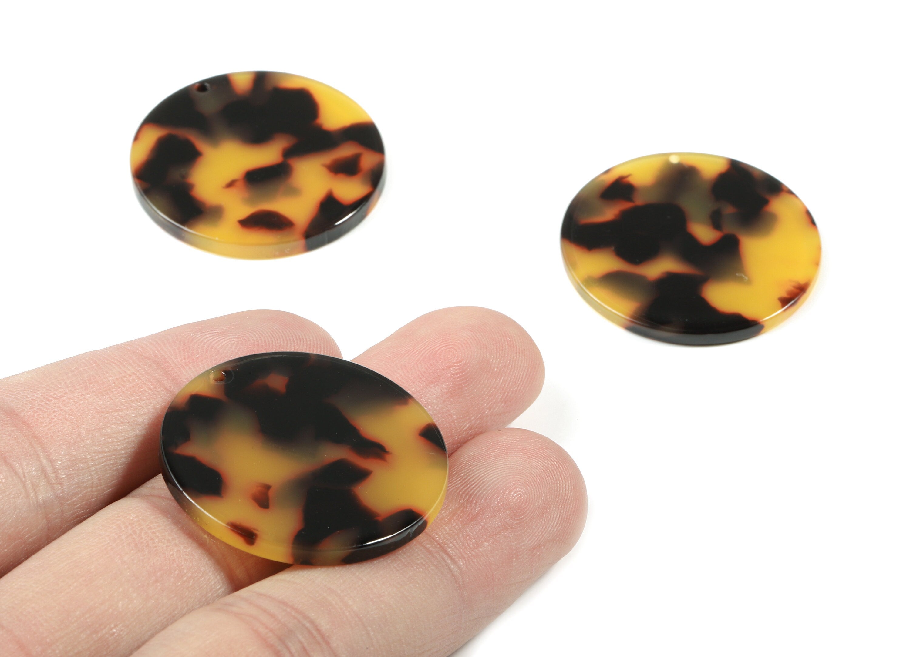 Acetate Round Charms - Tortoise Shell Circle Pendant - Coin Charm - Jewelry Supplies - Color Code: A01 - 30.3x30.3x2.58mm - AC1315-A01 - DOMEDBAZAAR
