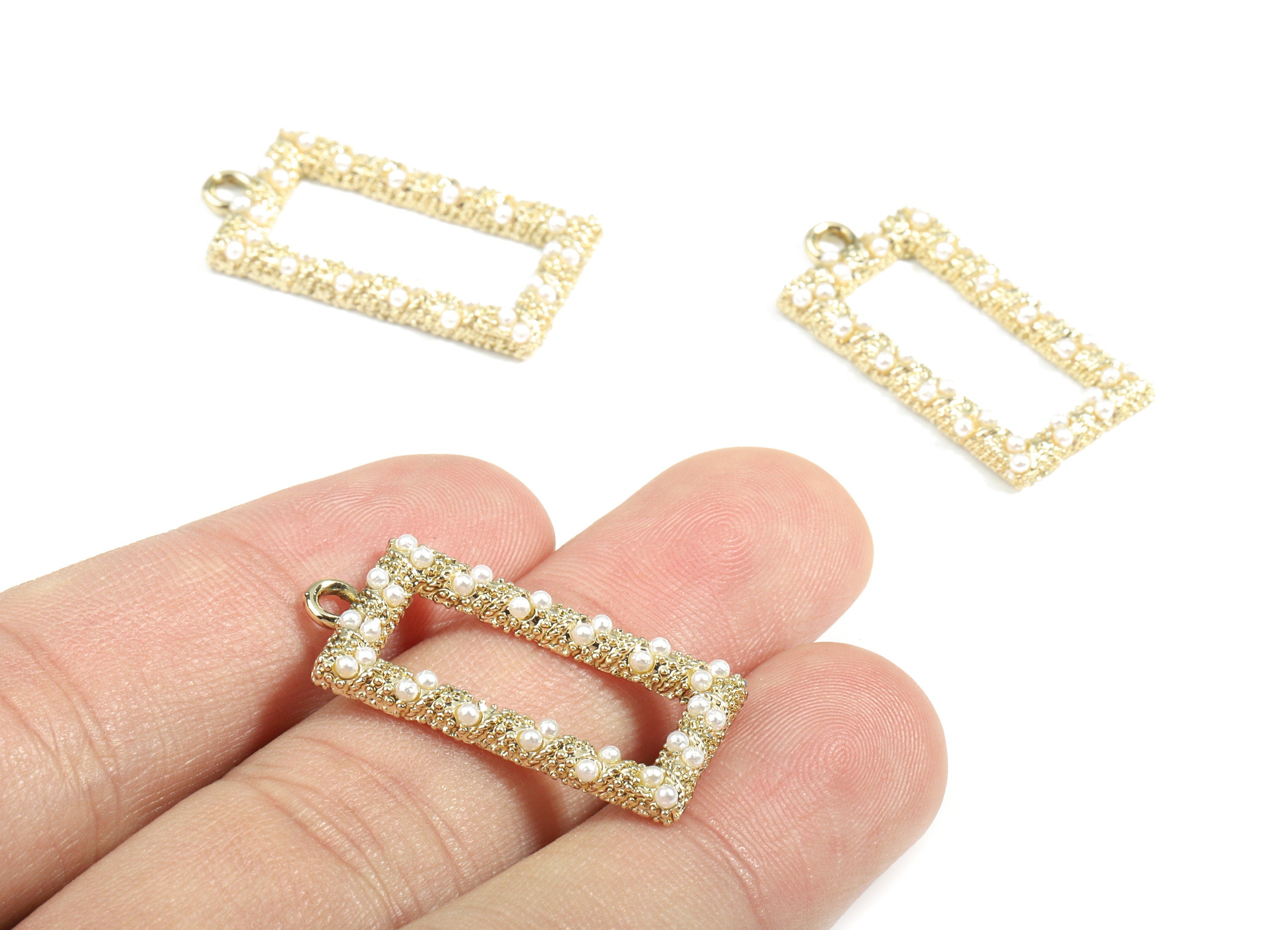 Alloy Rectangle Pendant With Peals - Zinc Alloy Rectangle Earring Charms - Gold Tone Plated - Jewelry Supplies - 29.33x14.5x2.98mm - ZZ1595 - DOMEDBAZAAR