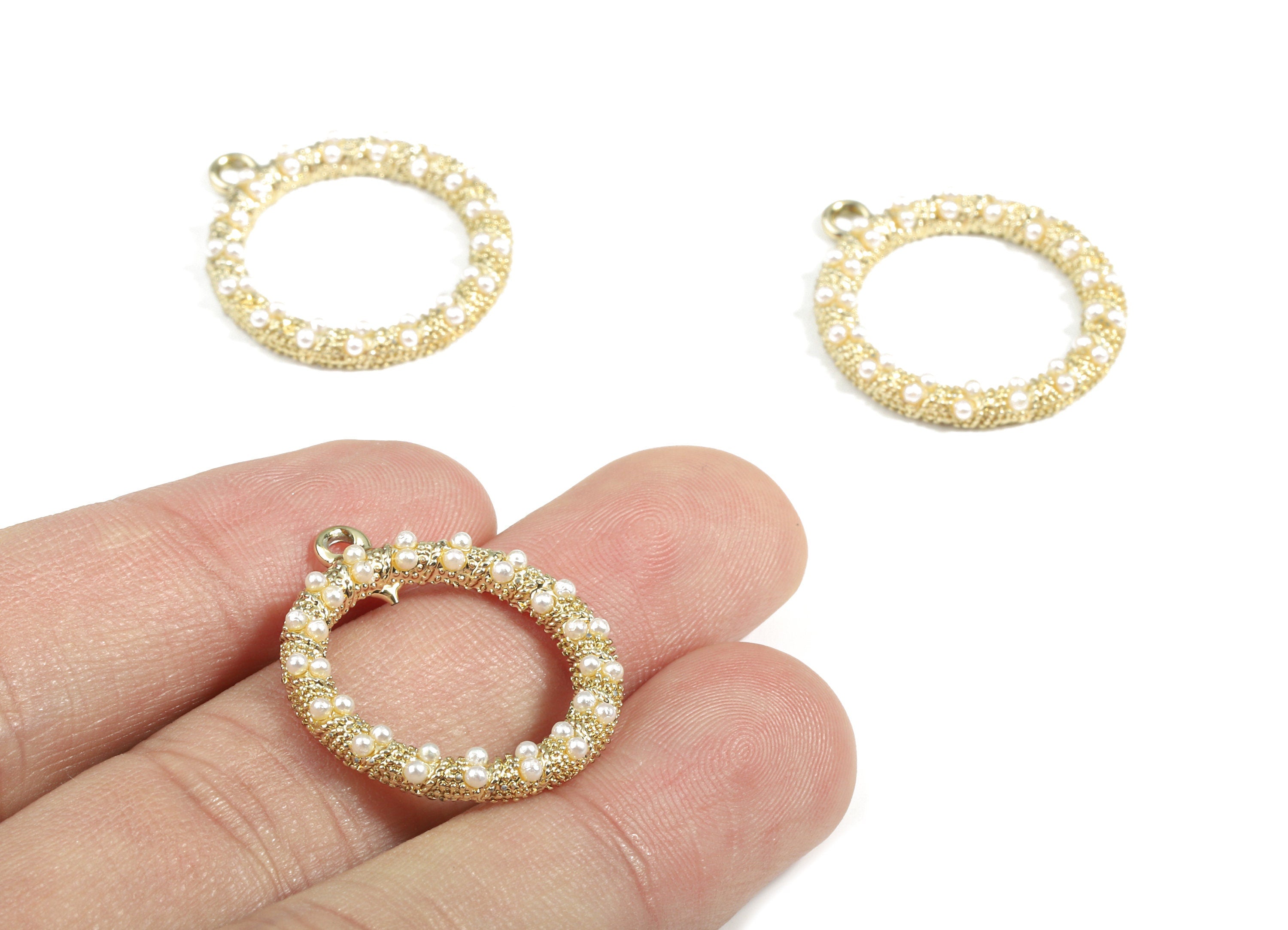 Alloy Hoop Pendant With Peals - Zinc Alloy Circle Earring Charms - Gold Tone Plated - Jewelry Supplies - 26x23.11x2.81mm - ZZ1593 - DOMEDBAZAAR