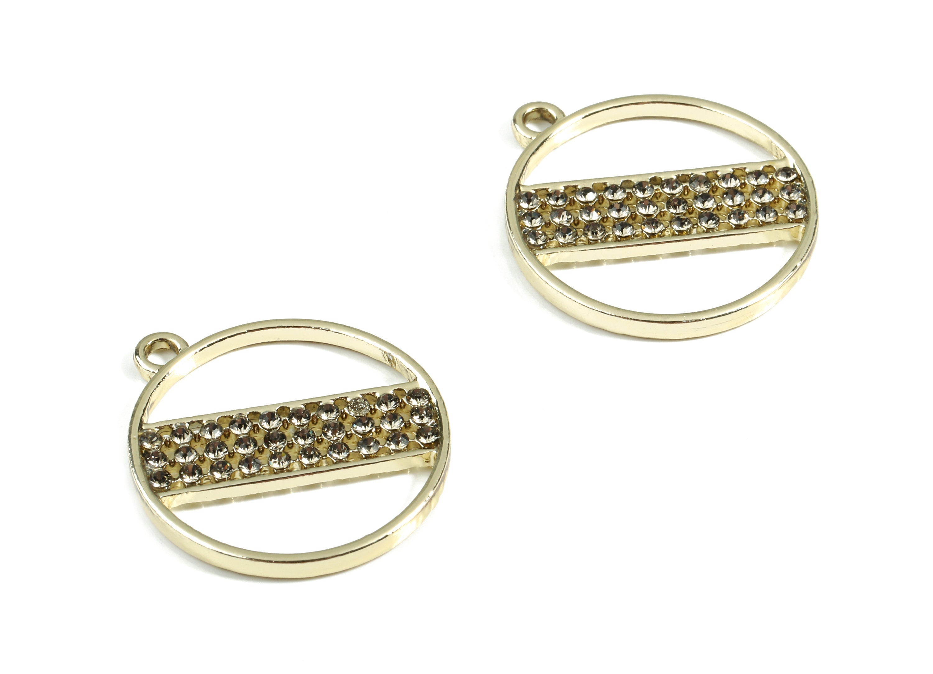 Alloy Circle Pendant With Glasses - Zinc Alloy Round Earring Charms - Gold Tone Plated - Jewelry Supplies - 27.95x24.62x2.58mm - ZZ1688 - DOMEDBAZAAR