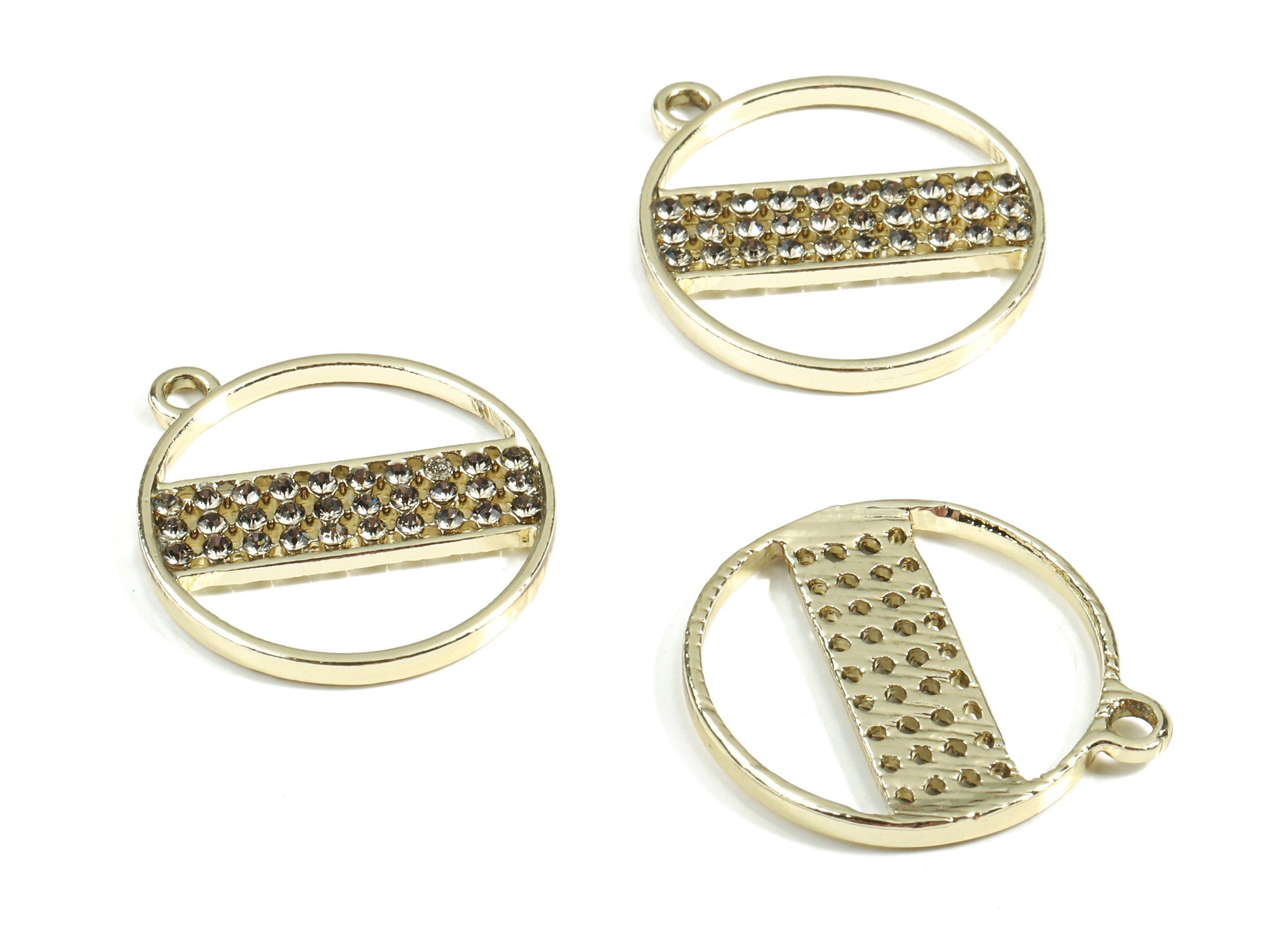 Alloy Circle Pendant With Glasses - Zinc Alloy Round Earring Charms - Gold Tone Plated - Jewelry Supplies - 27.95x24.62x2.58mm - ZZ1688 - DOMEDBAZAAR