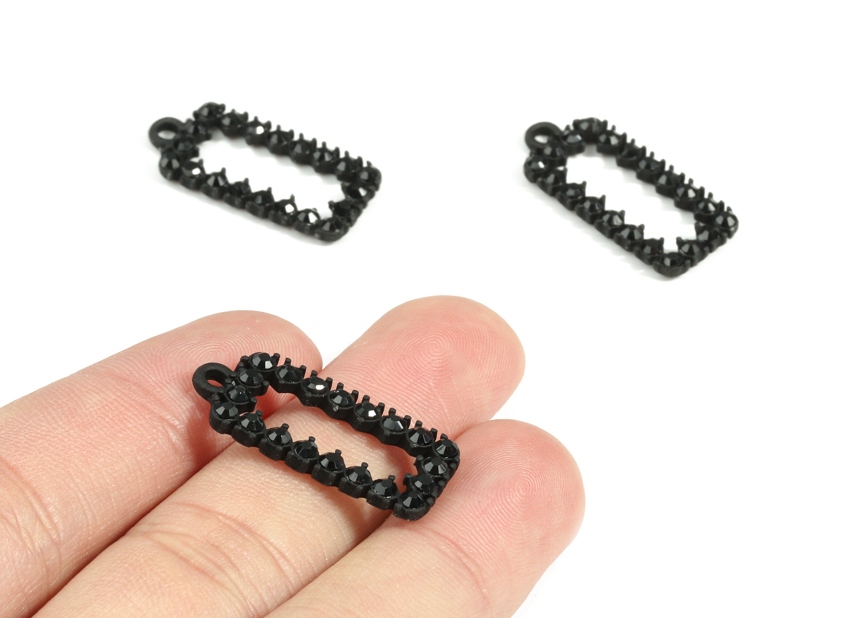Alloy Rectangle Earring Charms With Glasses - Zinc Alloy Rectangle Pendant - Matte Black Tone Plated - 27.75x12.67x3.1mm - ZZ1630 - DOMEDBAZAAR