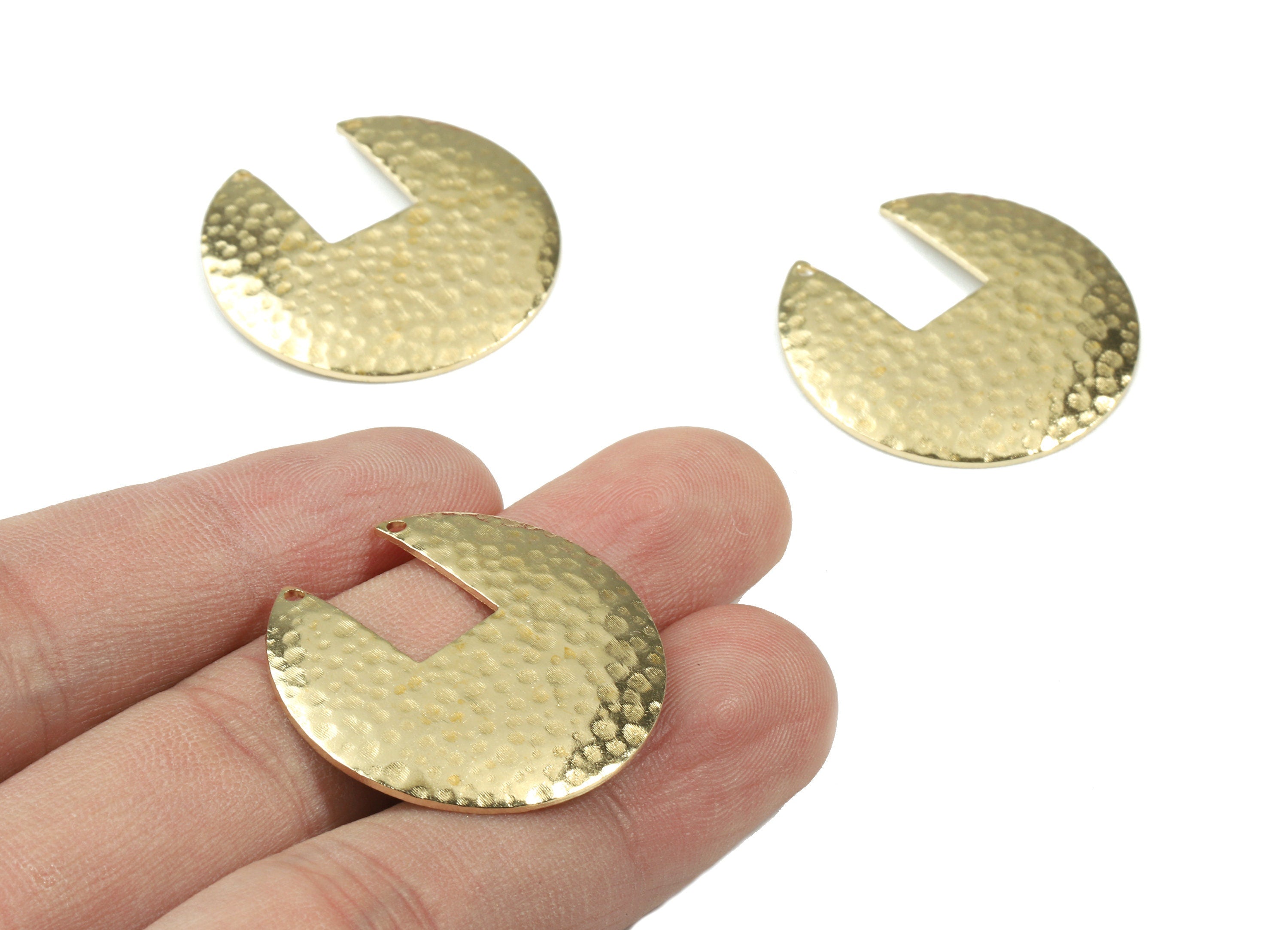 Brass Round Earring Connector - Hammered Round Earring Charms - 2 Hole - Earring Findings - Jewellery Supplies - 30x30x1mm - PP3095 - DOMEDBAZAAR