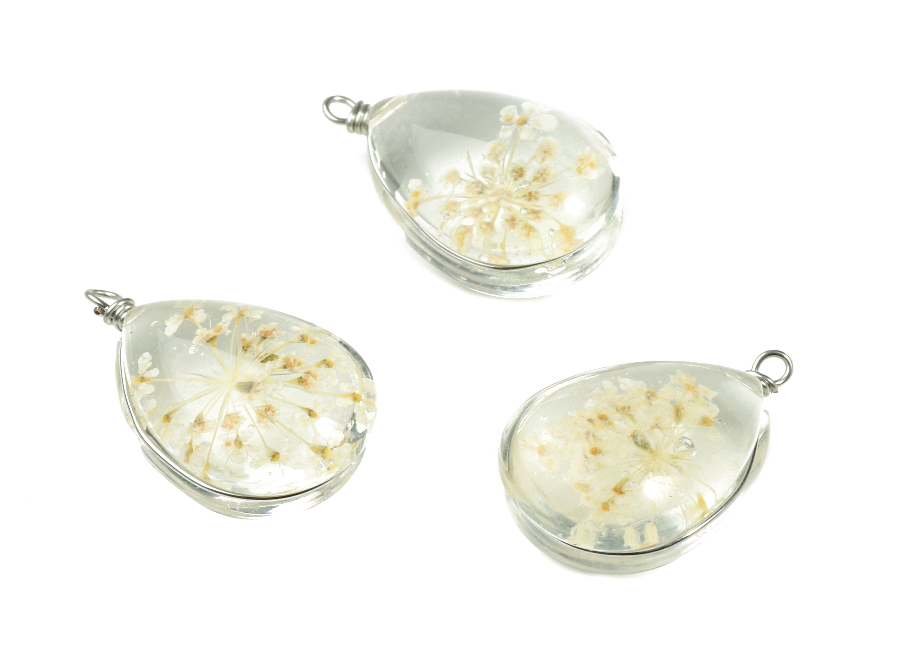 Real Flower Pendant - Pressed White Flower in Drop Glass - Handmade Pressed Natural Flower Jewelry - 21.9x12.91x9.39mm - GS1036A - DOMEDBAZAAR