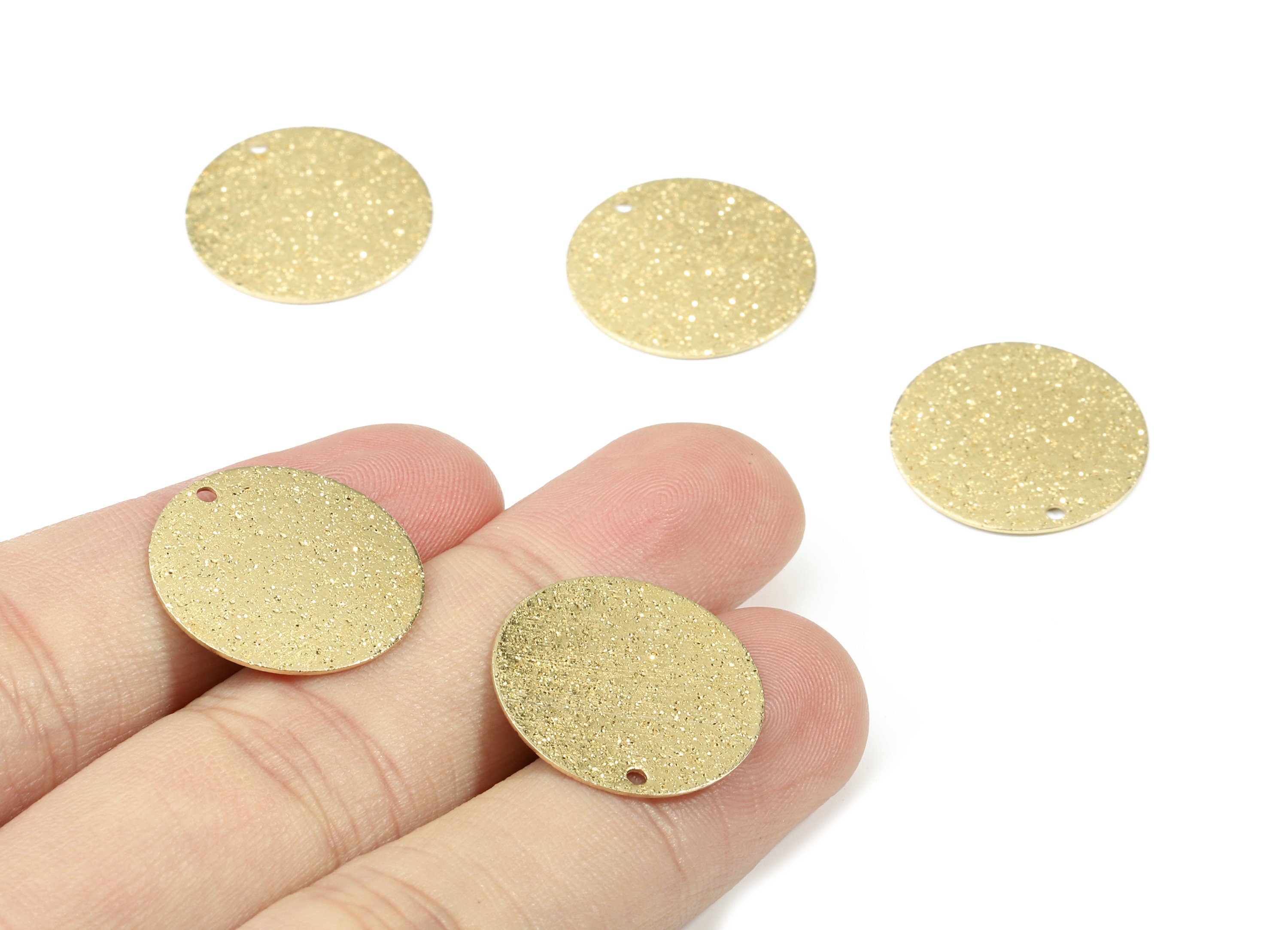 Raw Brass Coin  Pendant - Patterned Brass Round Earring Charms - Earring Findings - Jewelry Supplies - 20x20x0.6mm - PP3123 - DOMEDBAZAAR