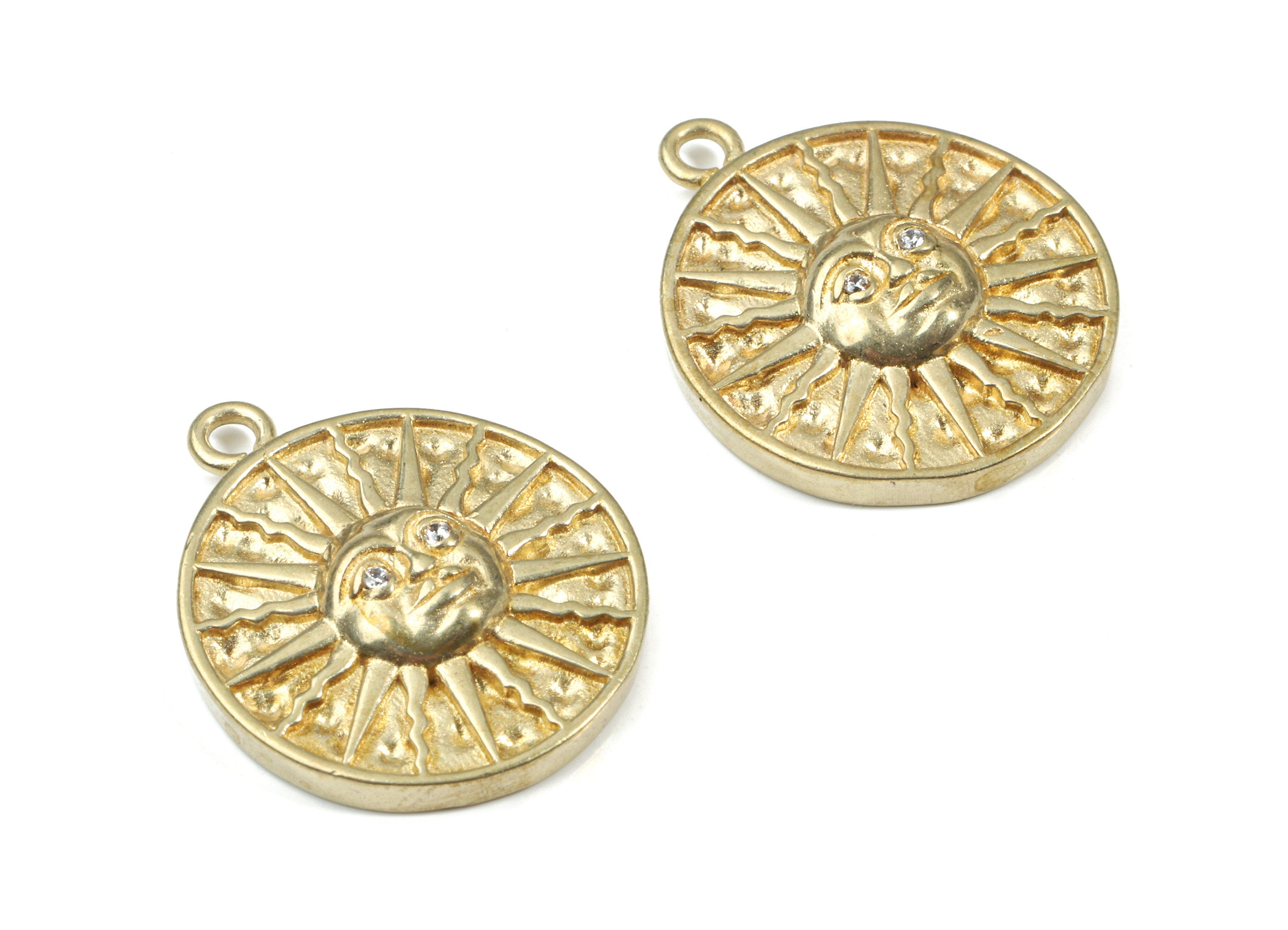 Brass Sun Face Round Pendant - Raw Brass Sun Earring Charm With Zircon - Earring Findings - Jewelry Supplies - 21.85x18.22x3.92mm - PP3216 - DOMEDBAZAAR