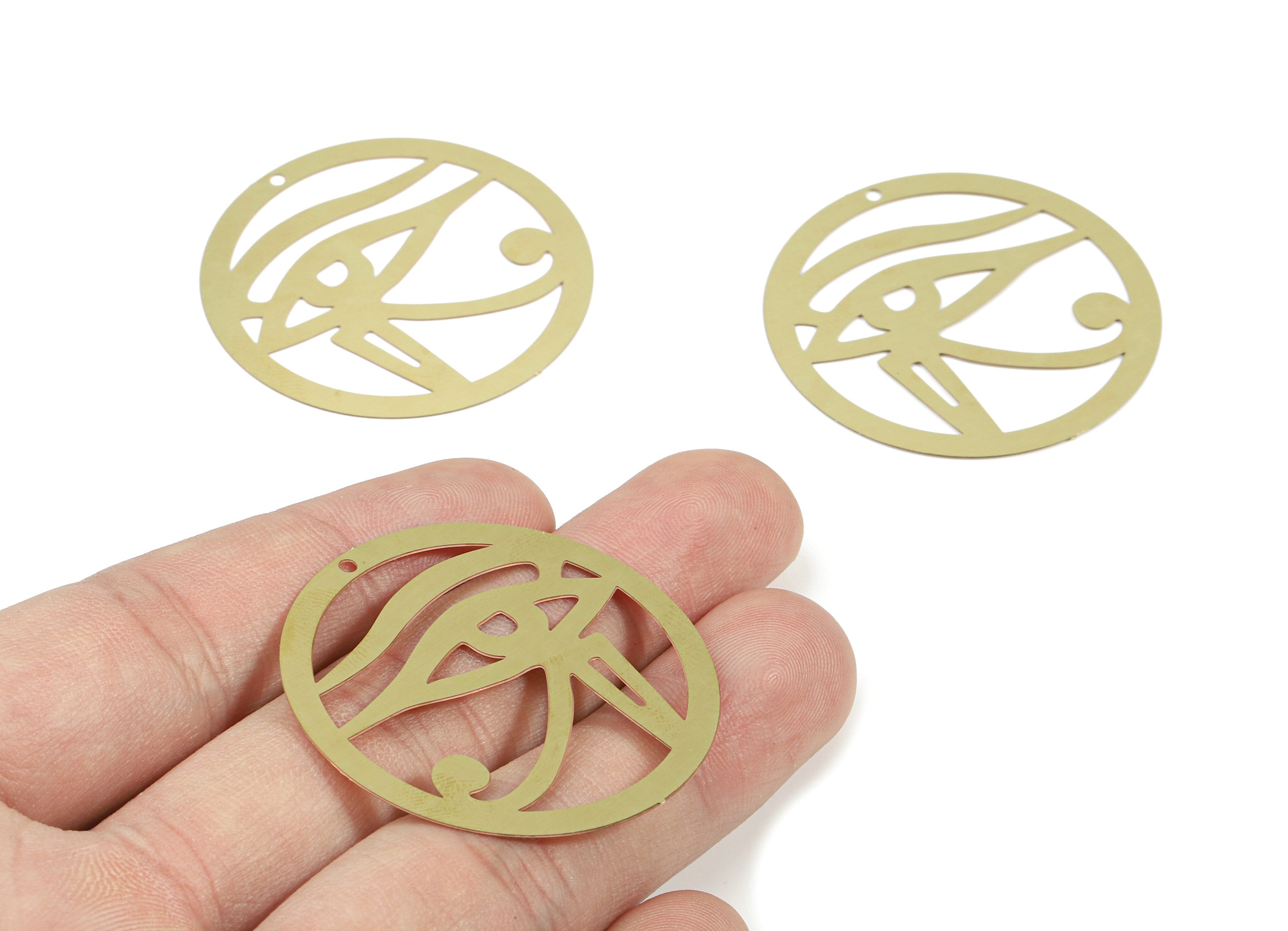 Brass Eye Round Earring Charms - Raw Brass Eye Pendant - Earring Findings - Jewelry Supplies - 40x40x0.3mm - JJB5859 - DOMEDBAZAAR