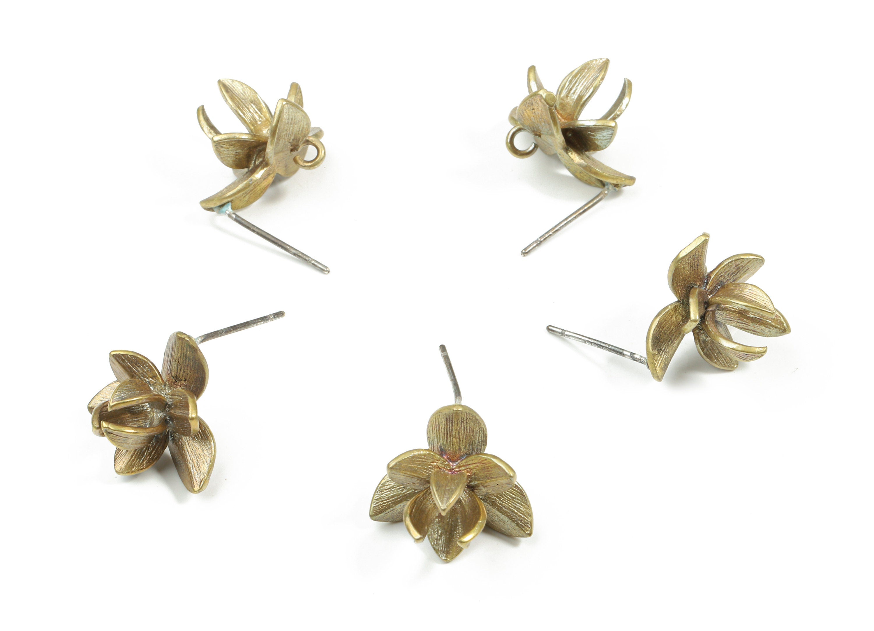 Brass Flower Earring Stud With Loop - Raw Brass Flower Earring Post - 325 Real Silver Stud - Jewelry Supplies - 10.01x14.25x1.18mm - PP3241 - DOMEDBAZAAR