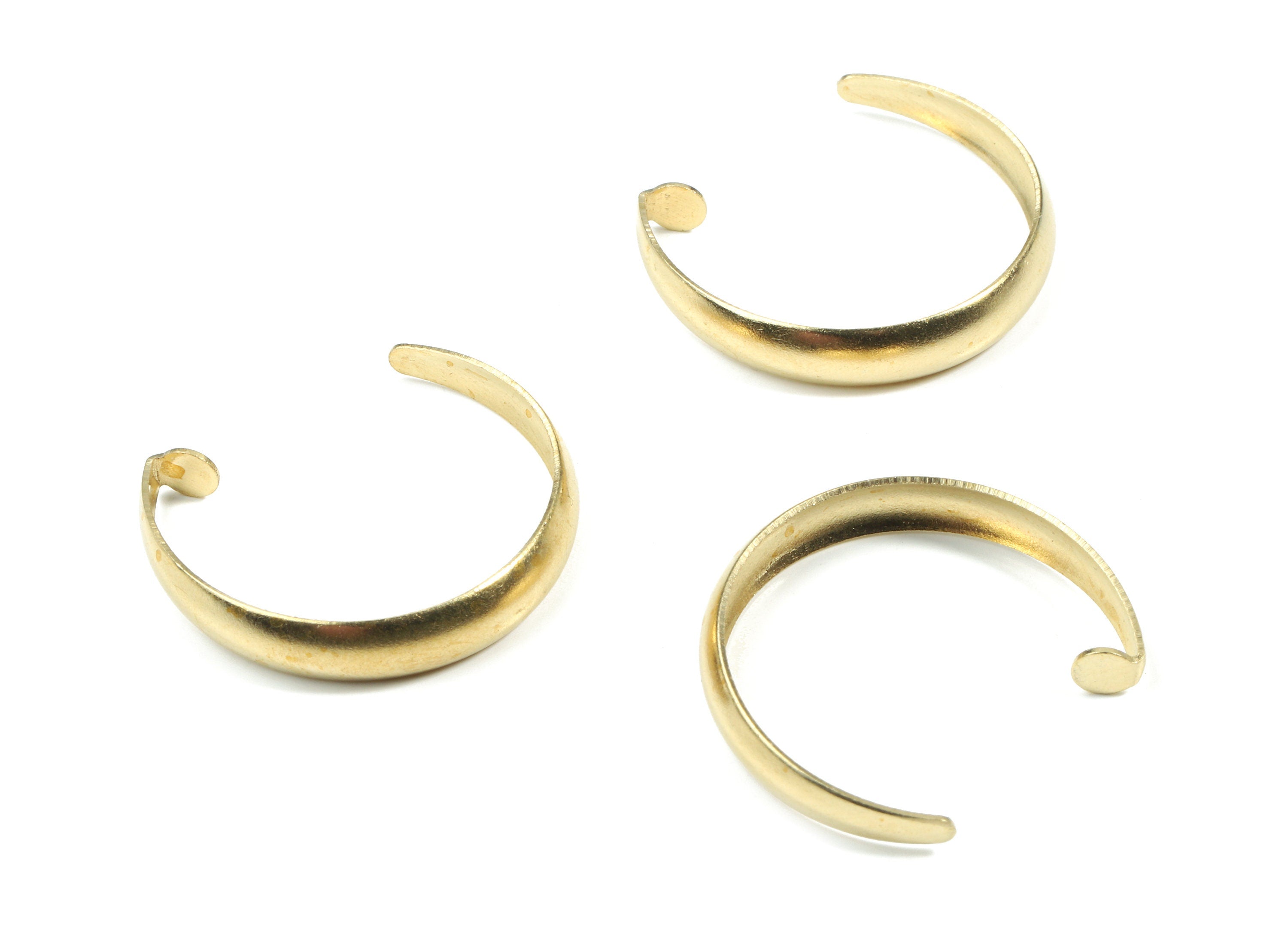 Brass Wavy Open Hoop Charm - Raw Brass C Shape Earring Charms - Earring Findings - Jewelry Supplies - 25.37x22.47x1.47mm - PP3465 - DOMEDBAZAAR