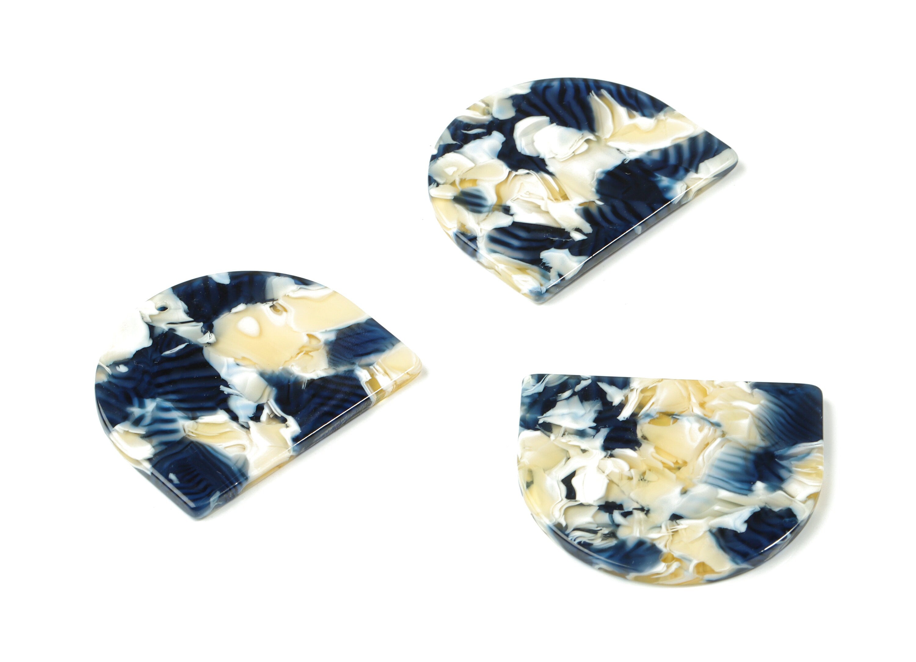 Acetate D Charms - 1 Hole - D Earrings and Pendant - Earring Findings - Jewelry Supplies - Color Code: A27 - 29.6x34.5x2.51mm - AC1637-A27 - DOMEDBAZAAR