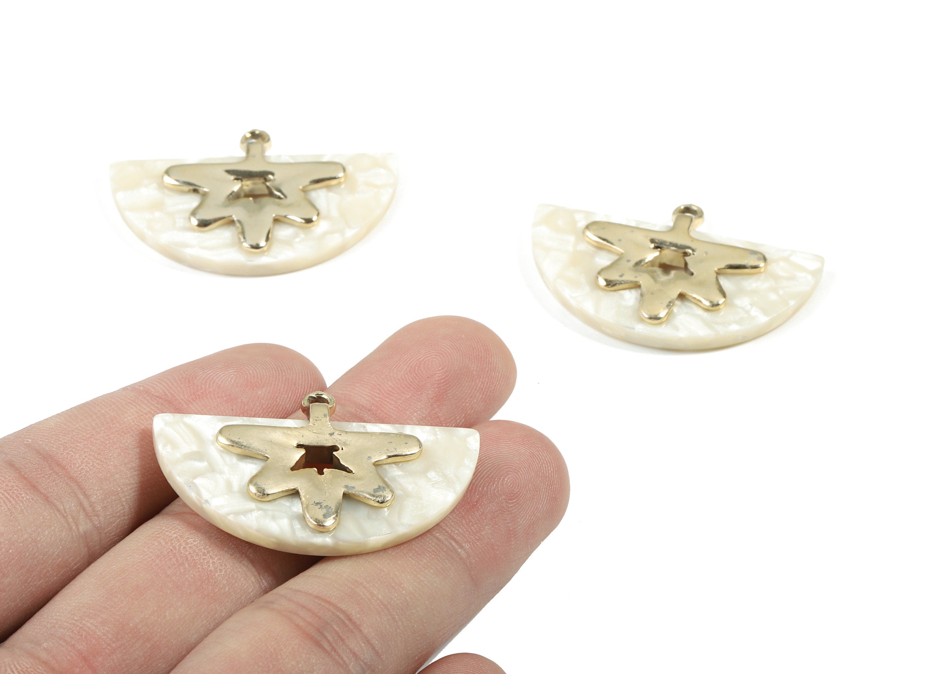 Alloy Frame Acetate Semi Circle Earring Charms - Alloy Acetate Half Oval Pendant - Color Code:A33- 38.49x25.24x4.64mm - AC1852-A33-G - DOMEDBAZAAR