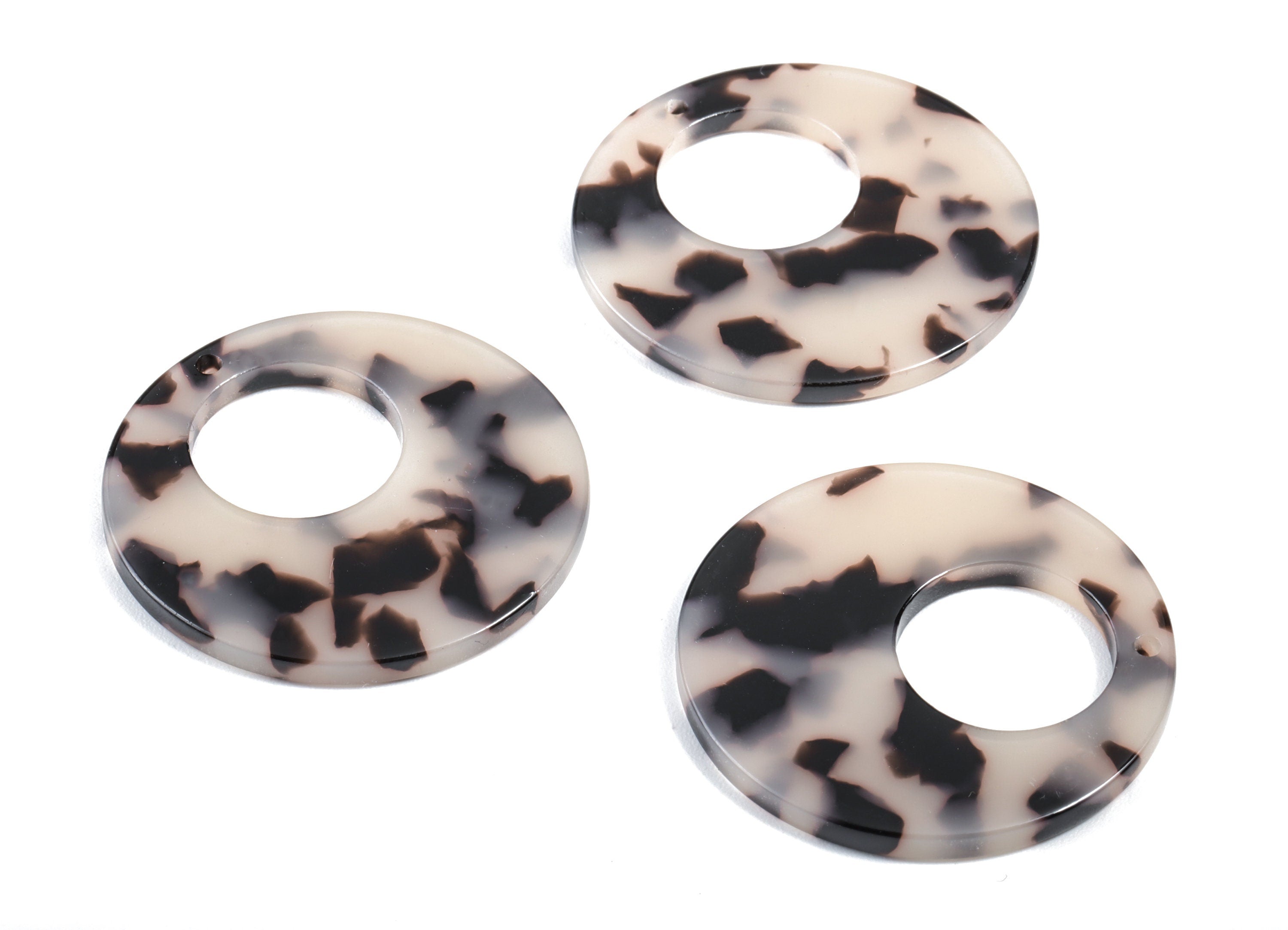 Acetate Circle Charms - Blonde Tortoise Shell Earrings - Circle Earrings & Pendant - Earring Findings - Color Code: A07 - 34x2.5mm - AC1005N - DOMEDBAZAAR