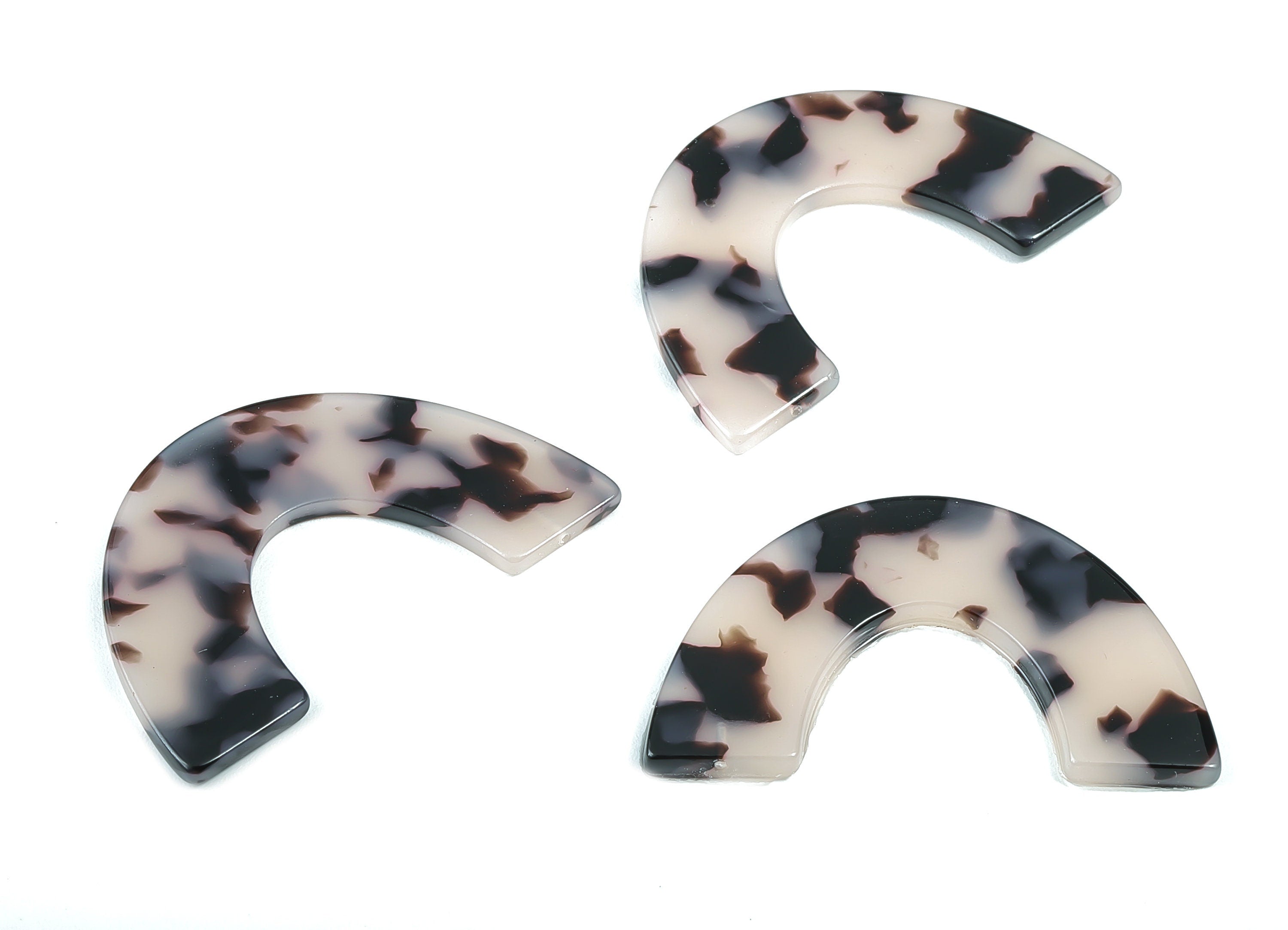 Acetate Large Arch Earring Charms - Blonde Semi Oval & U Shaped Pendant - Color Code: A06 - 47.7x31x2.6mm - AC1115A - DOMEDBAZAAR