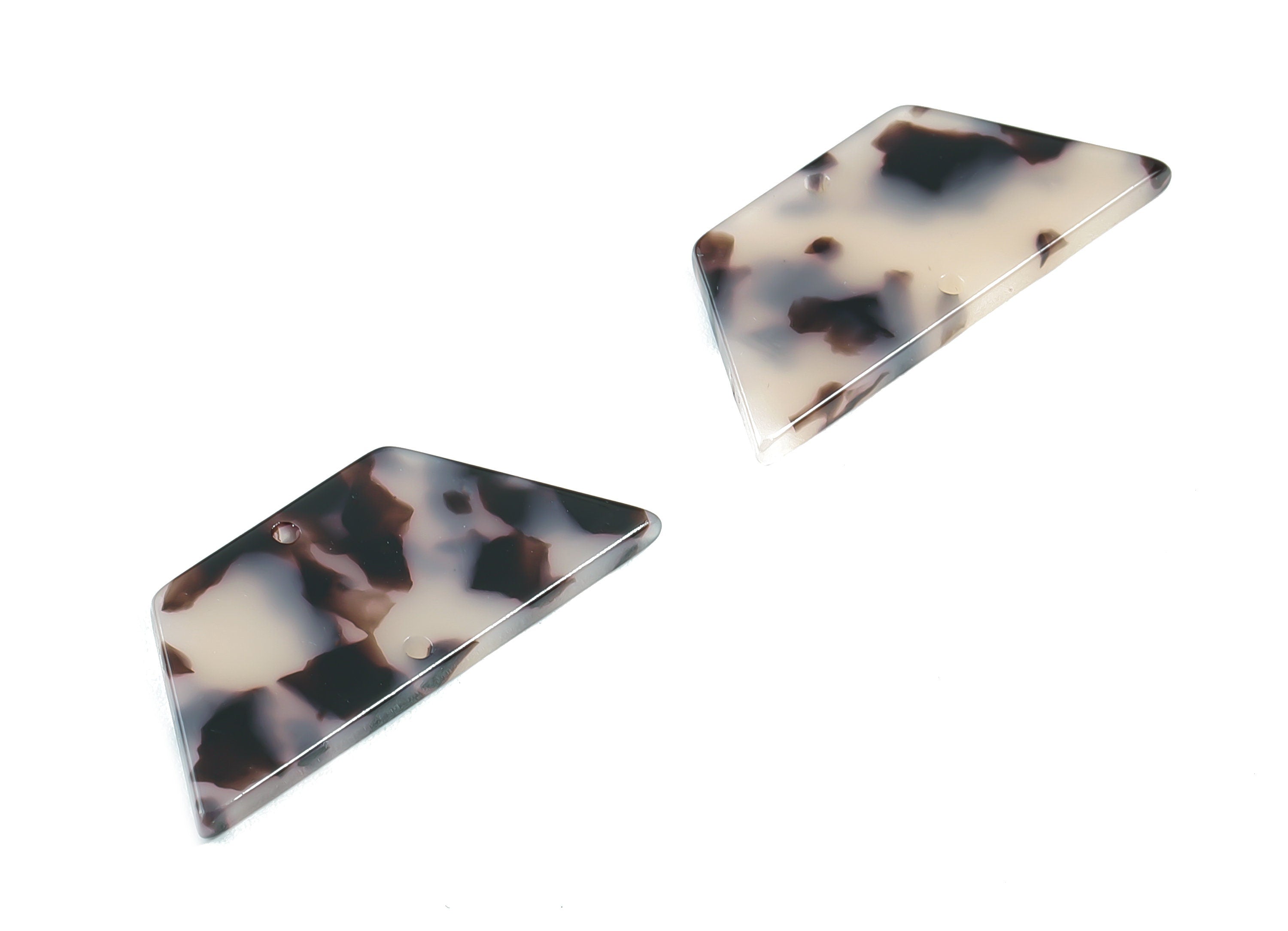 Acetate Trapezoid Connectors - 2 Holes Trapezoid Blond Tortoise Shell Earring - Color Code: A06 - 36.62x16x2.67mm - AC1802-A06 - DOMEDBAZAAR