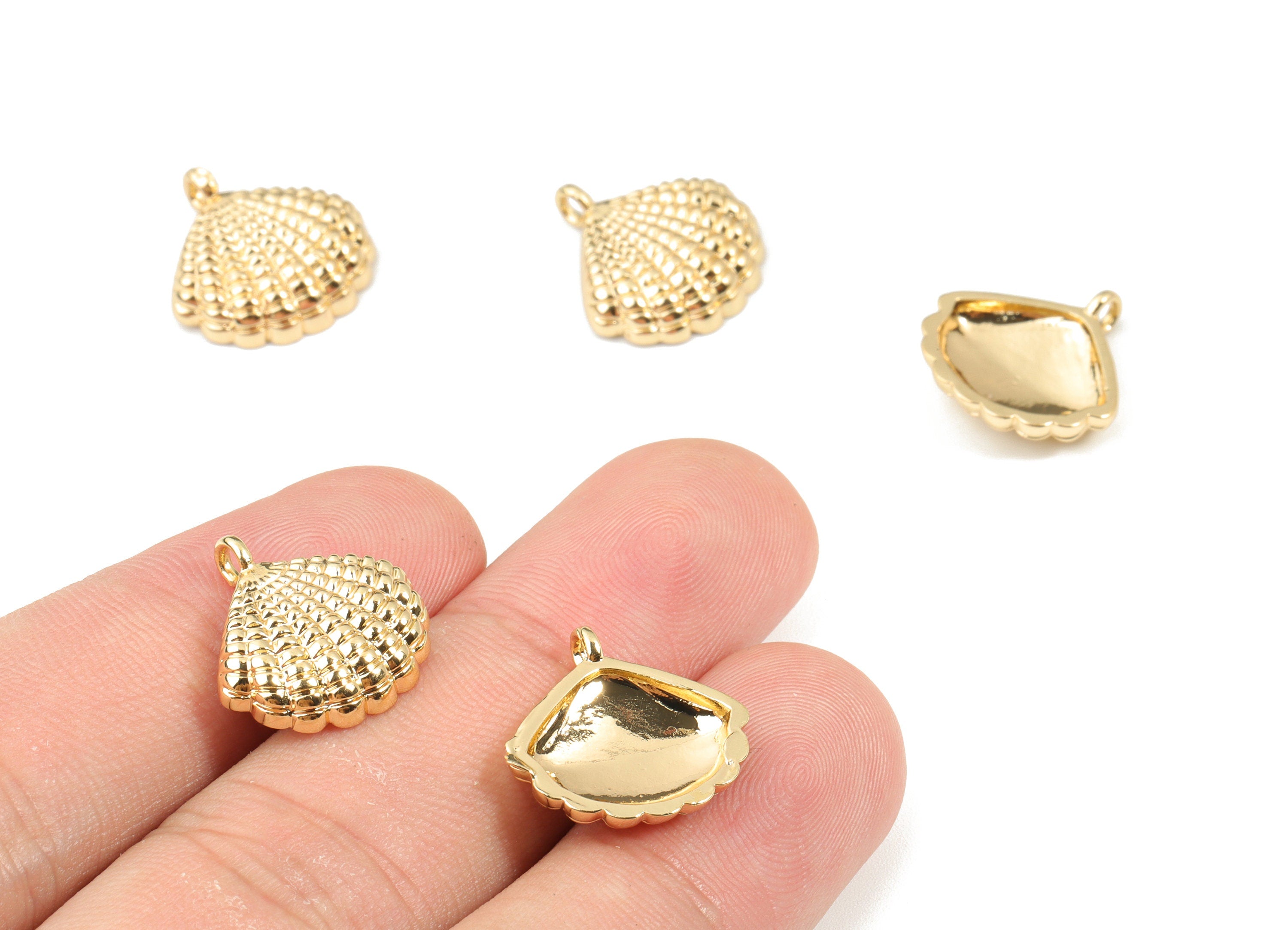 Brass Shell Earring Charms - Gold Brass Shell Pendant - 18K Real Gold Plated Brass - Jewelry Supplies - 16.15x15.65x3.66mm - RGP2626 - DOMEDBAZAAR