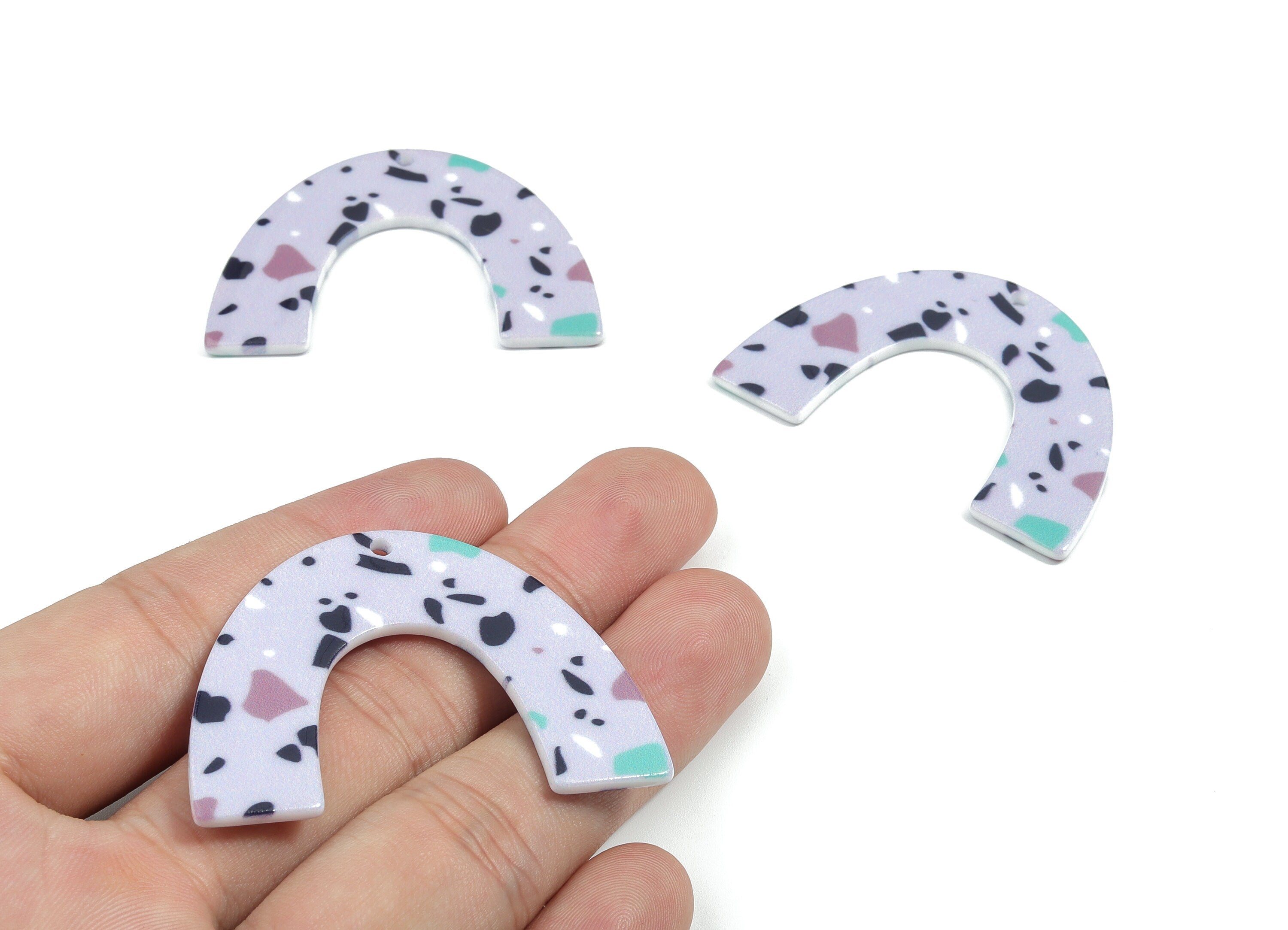 Acrylic U Earring Charms - Printing Geometric Acrylic Pendant - Jewelry Supplies  - Color Code: B4 - 49.37x35.69x2.15mm - AC1872-B4 - DOMEDBAZAAR