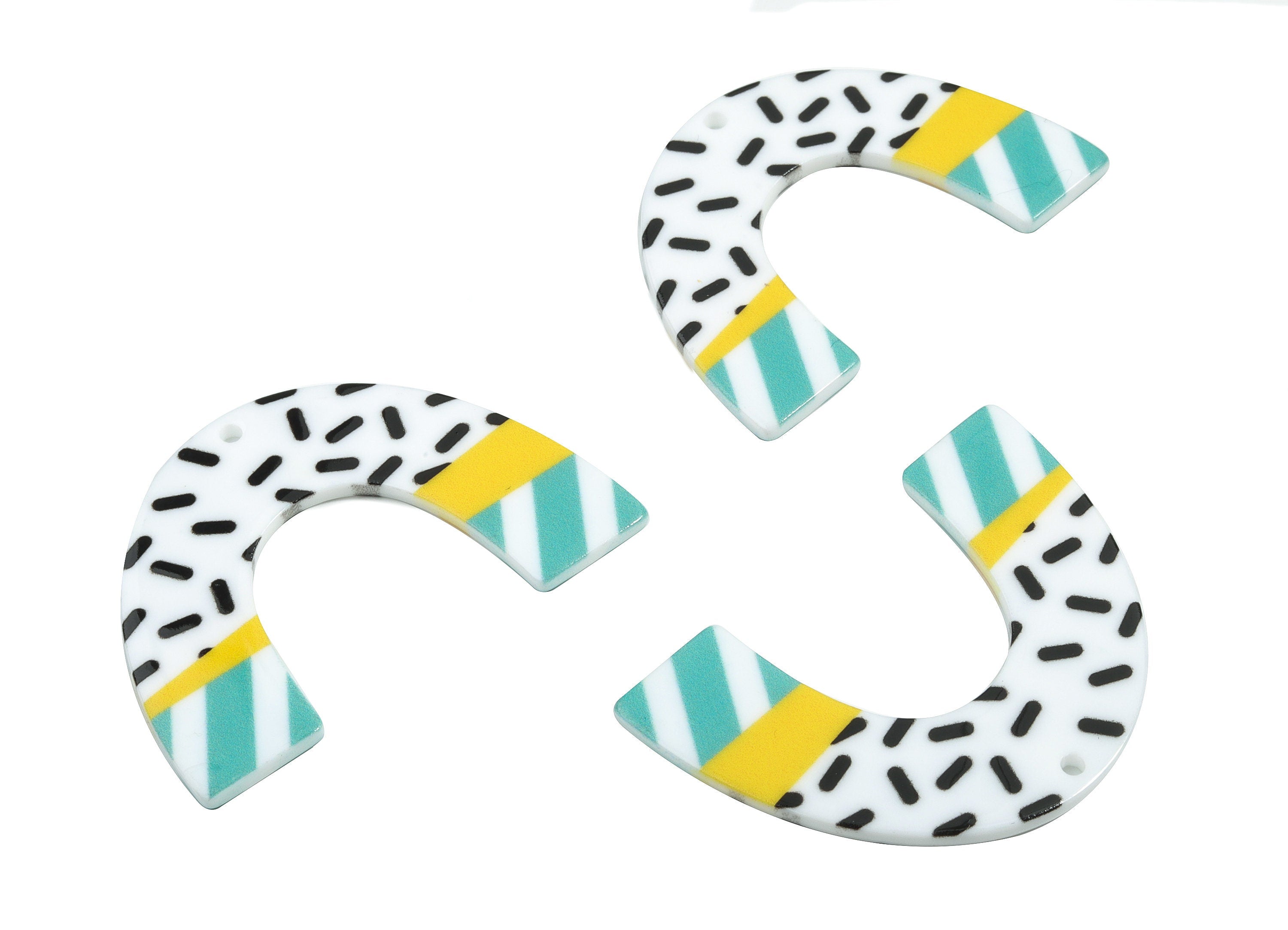 Acrylic U Earring Charms - Printing Geometric Acrylic Pendant - Jewellery Supplies  - Color Code: B5 - 49.52x34.82x2.19mm - AC1872-B5 - DOMEDBAZAAR